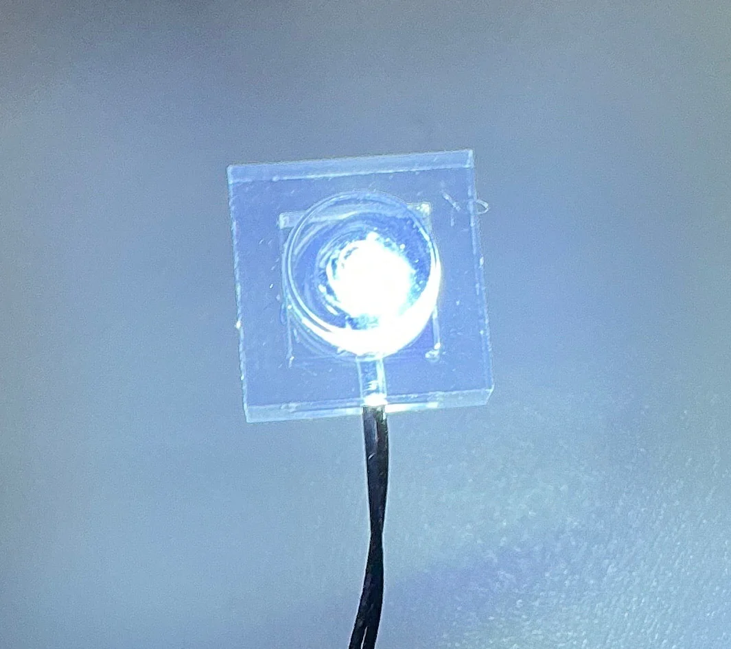 1x1 LED Light-up Plate, Battery Operated, LS1x1B - Image 3