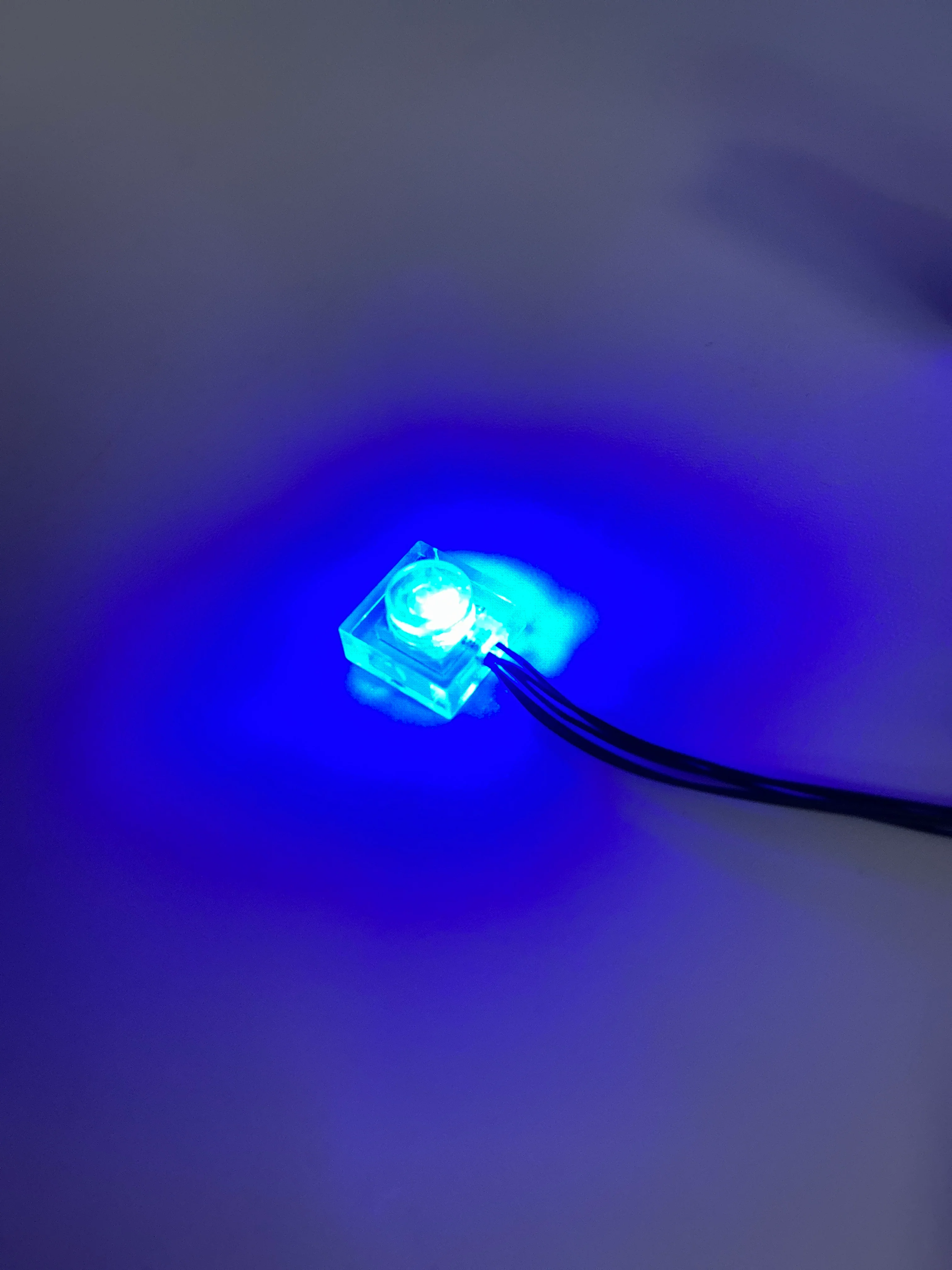 1x1 Light-Up Plate, DIY System, Reconnectable, LS1x1-LA - Image 3
