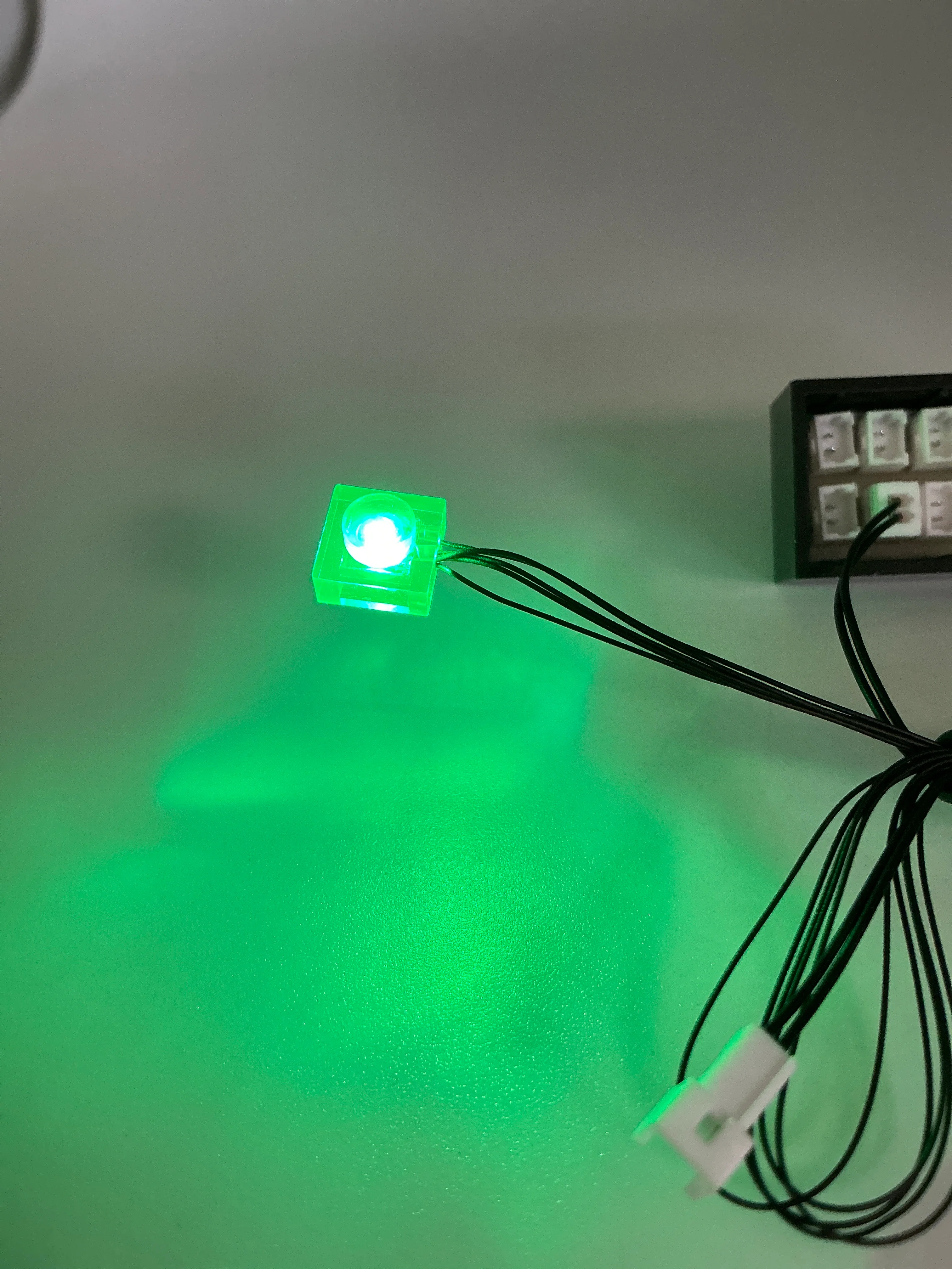 1x1 Light-Up Plate, DIY System, Reconnectable, LS1x1-LA - Image 6