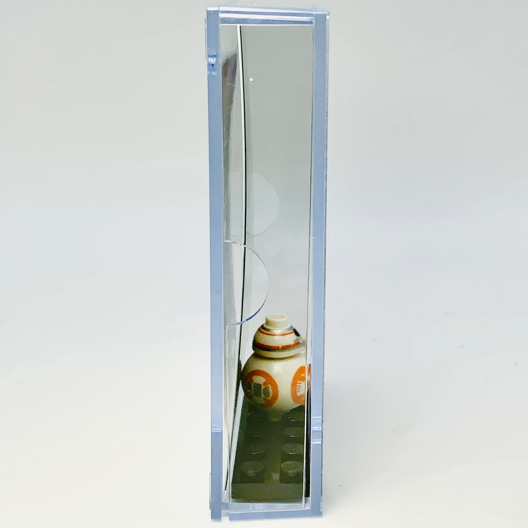BB-8 with Trading Card & Collector’s Case - Image 2