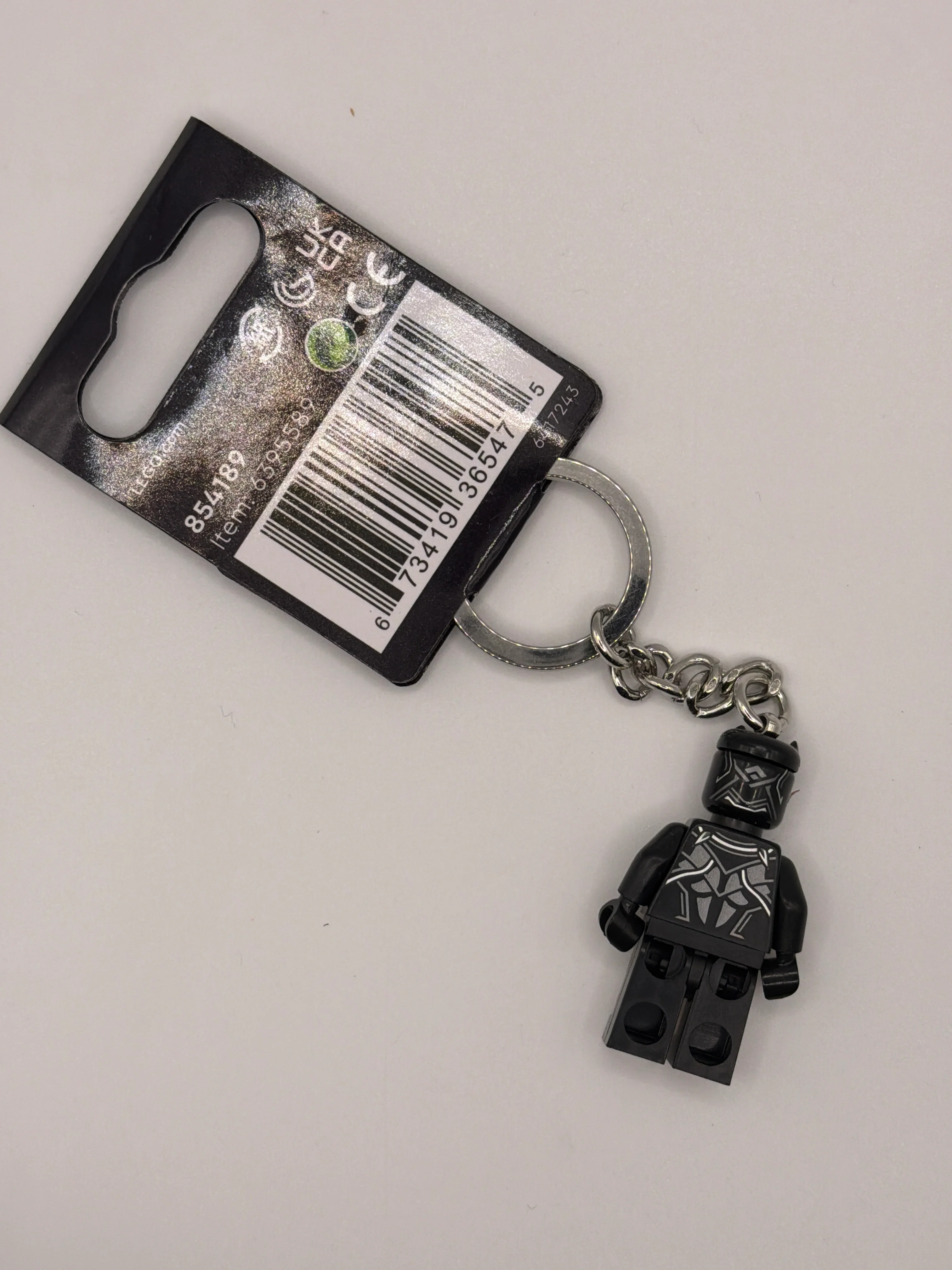 Black Panther Minifigure Key Chain 854189 LEGO® Marvel Super Heroes - Image 2