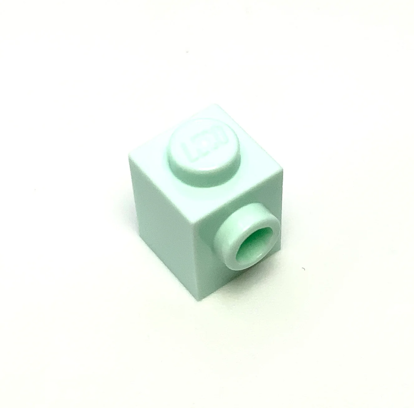 Brick, Modified 1x1 with Stud on Side, Part# 87087 - Image 2