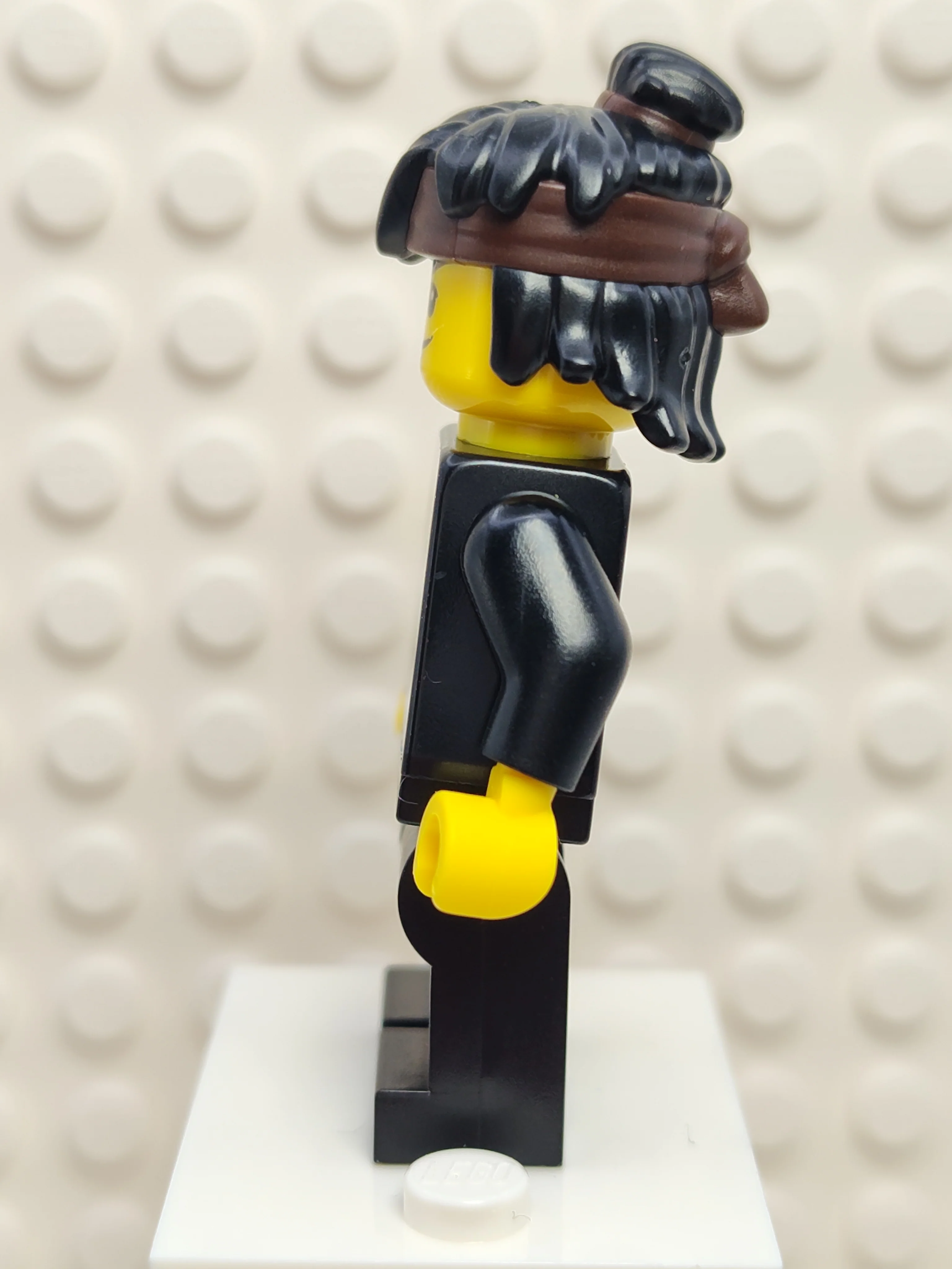 Cole - Top Knot, njo0447 - LEGO® Ninjago Minifigure - Image 2