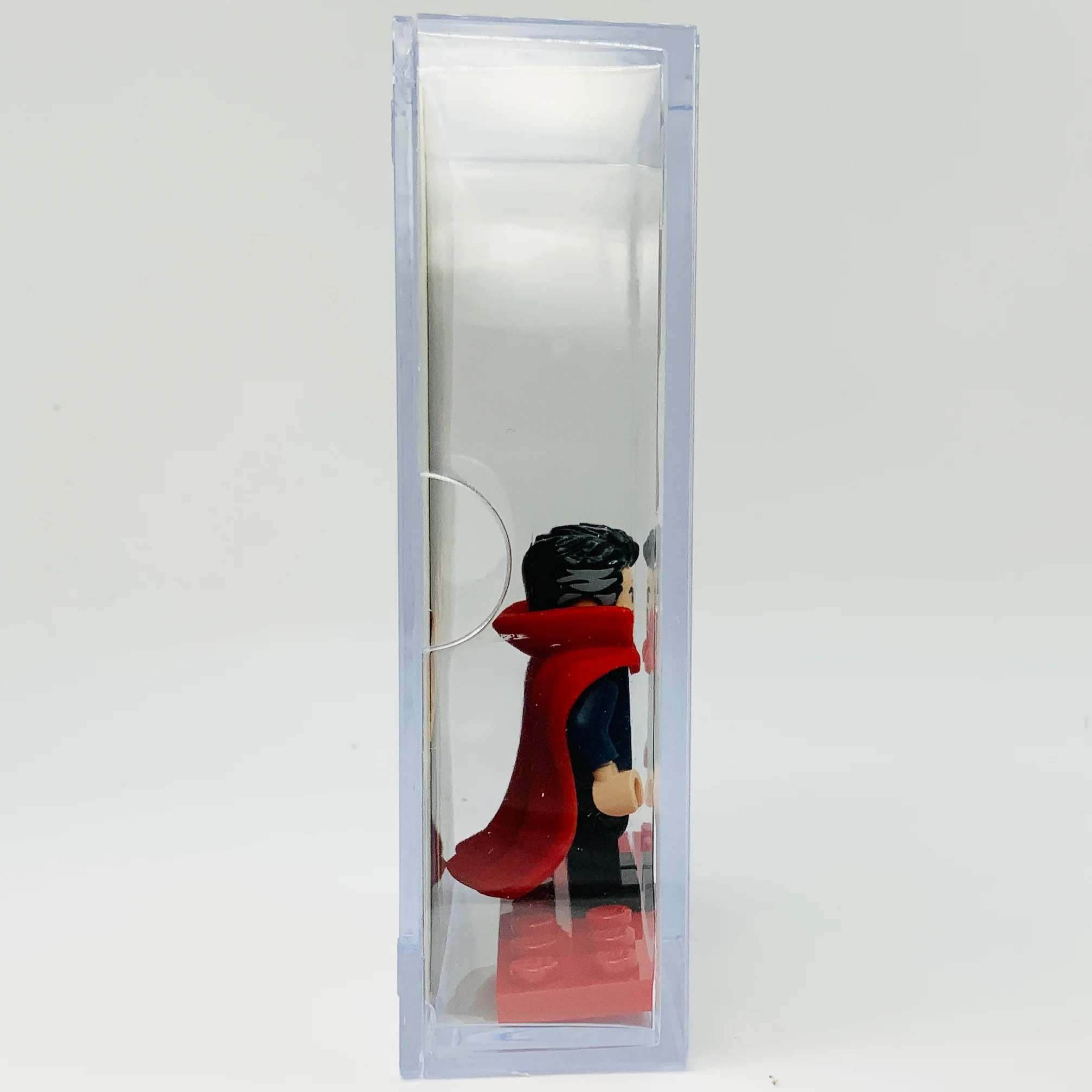 Doctor Strange with Trading Card & Collector’s Case - Image 3