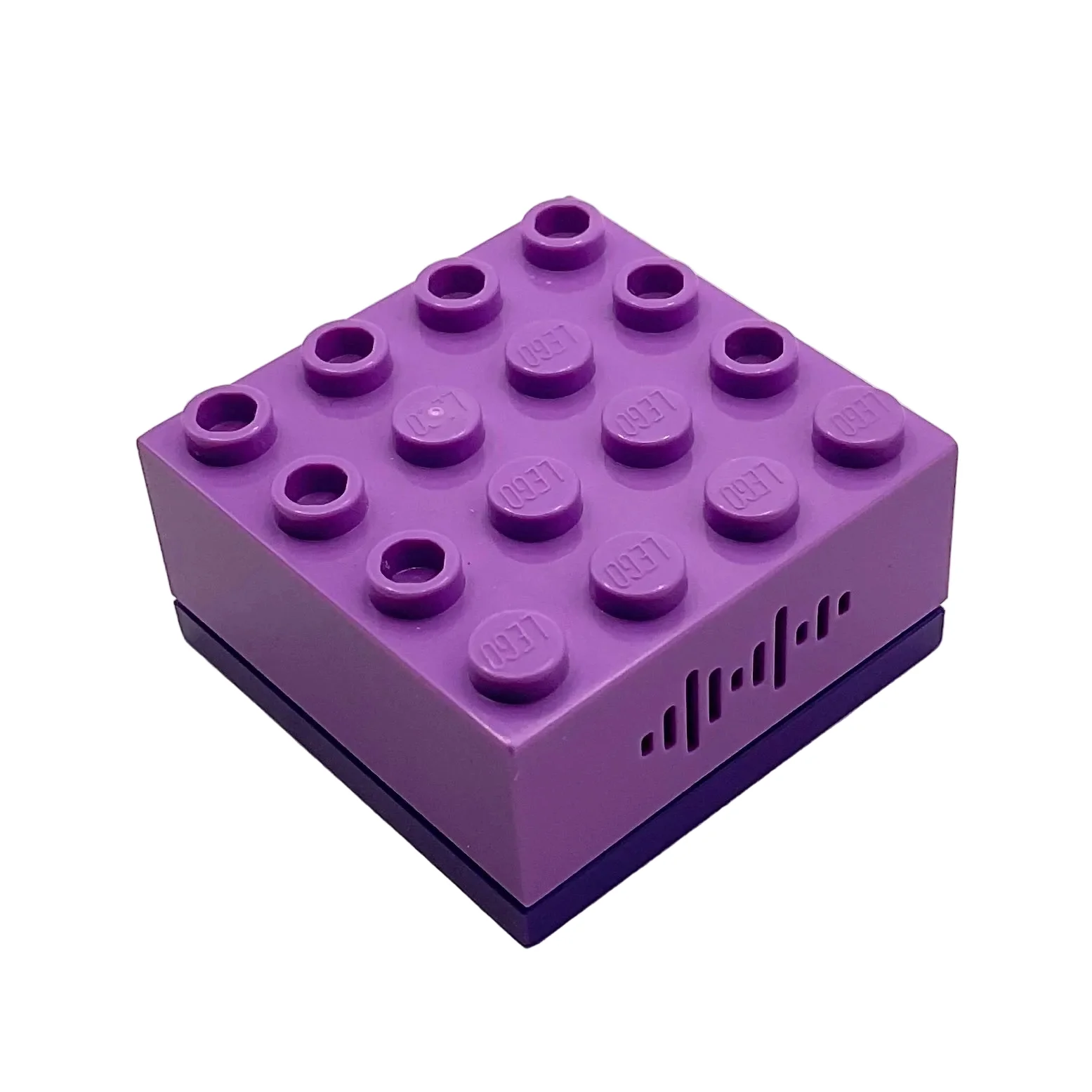 Electric, Sound Brick 4 x 4 with Medium Lavender Top and 31 Randomized Sounds (Talking Sorting Hat), Part# 3677c01 - Image 2