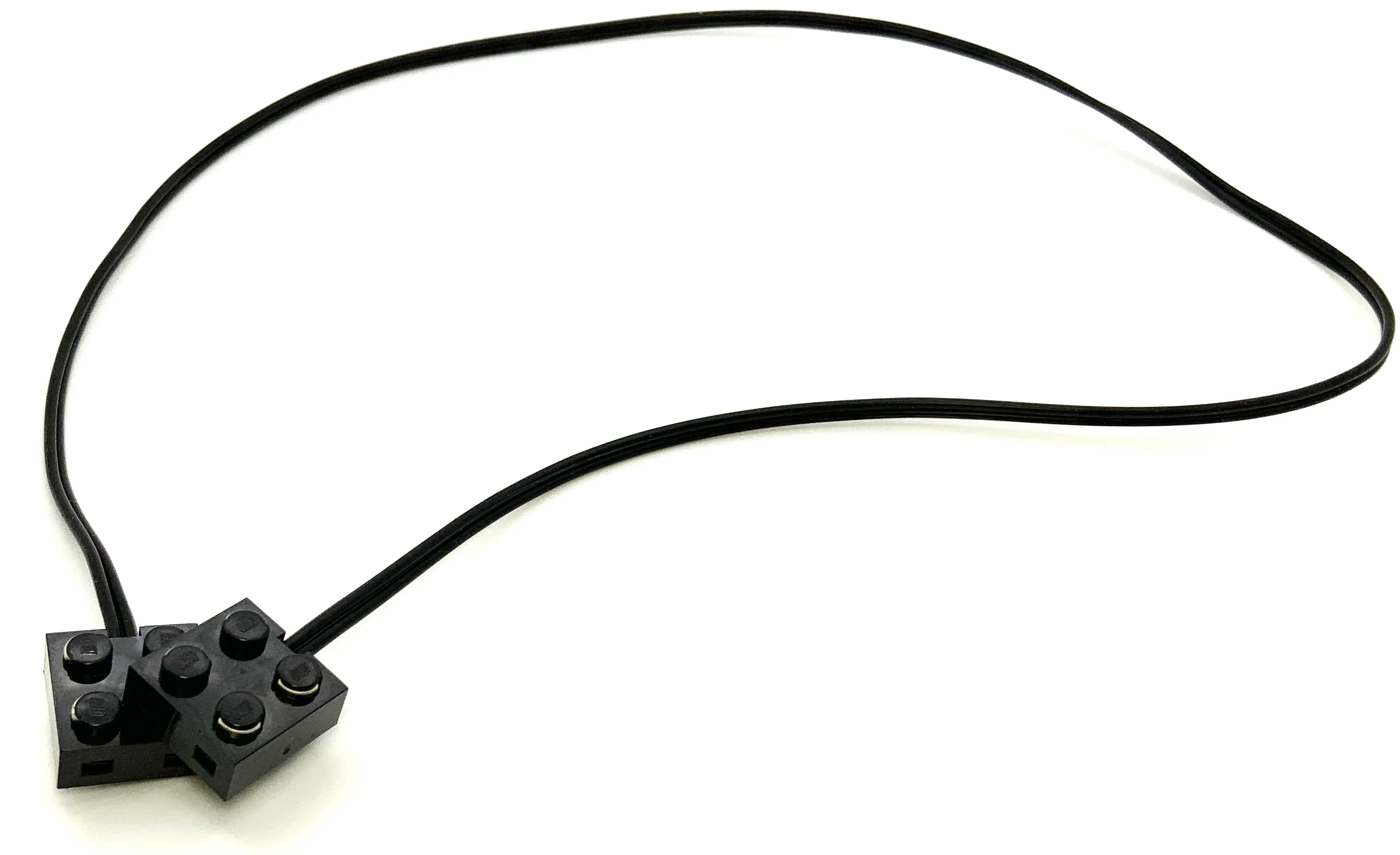 Electric, Wire with Brick 2x2x2/3 Pair, 69 Studs Long (Refurbished), Part# 5306bc069