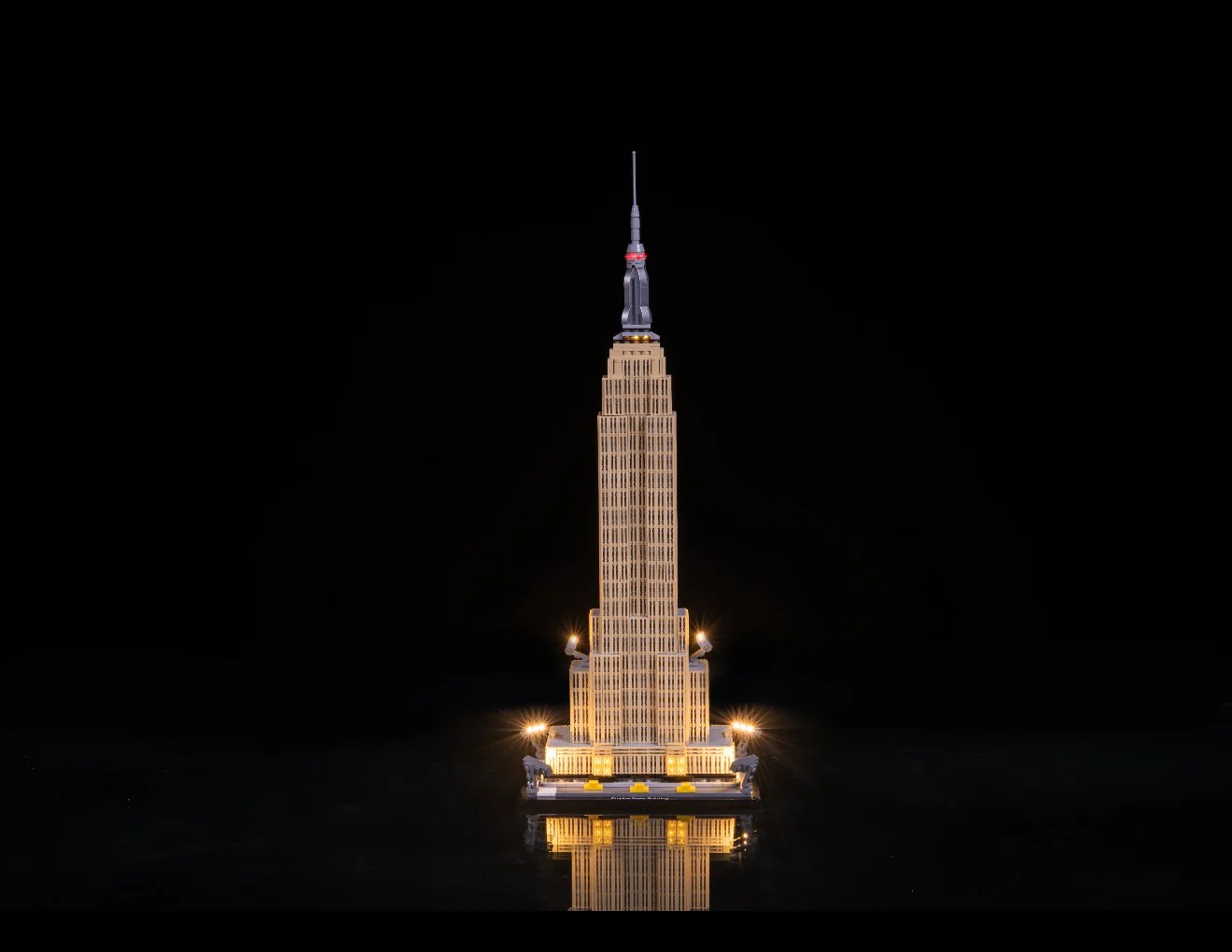 Empire State Building 21046 Custom Lighting Kit for LEGO® Set - Image 3