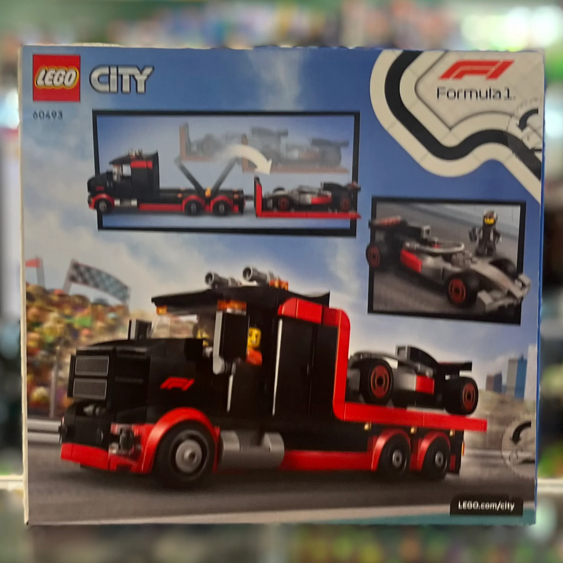 F1 Display Truck with Audi F1 Race Car, 60493 - LEGO® City Set - Image 2