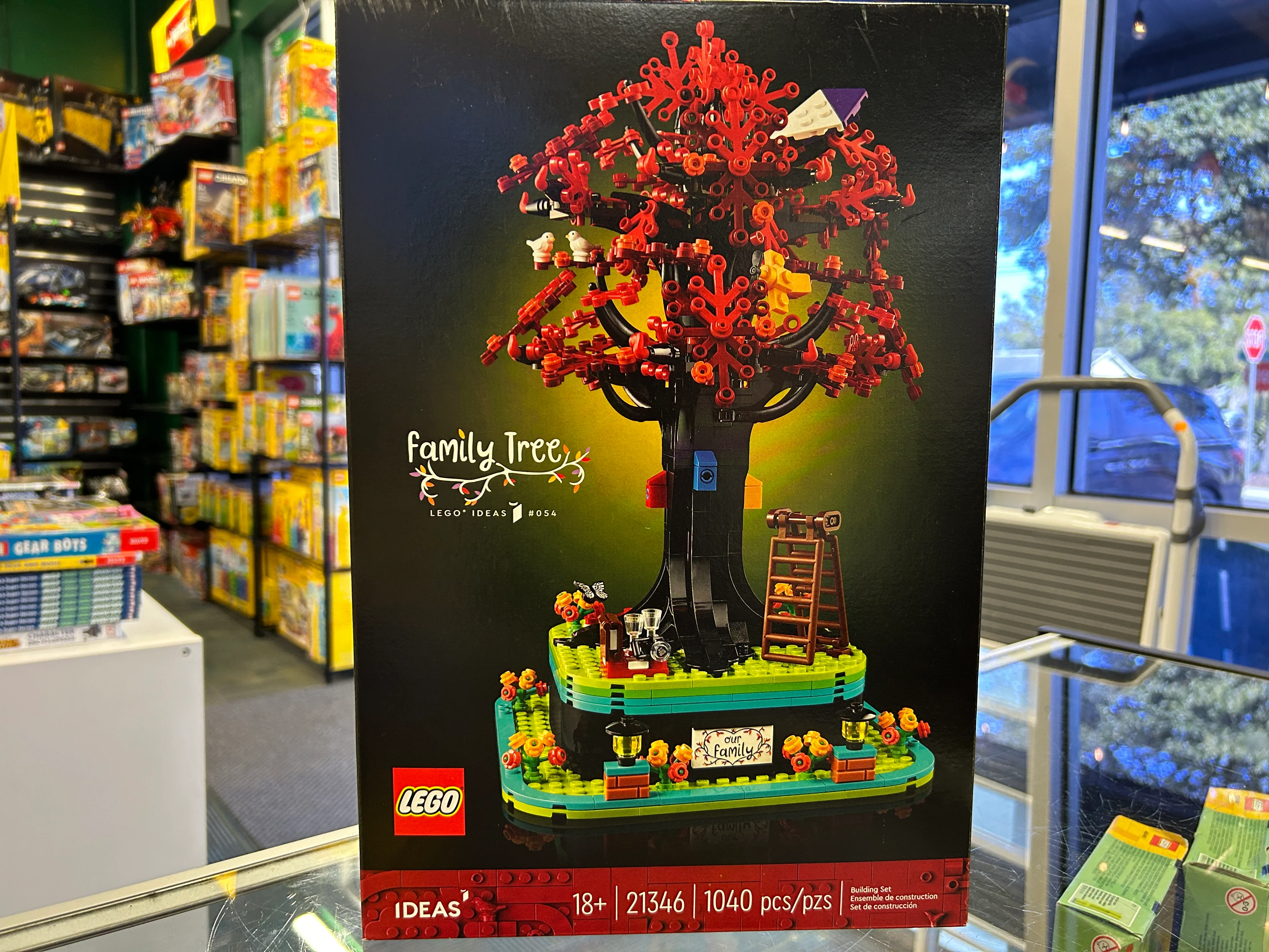 Family Tree, 21346 LEGO® Ideas Set