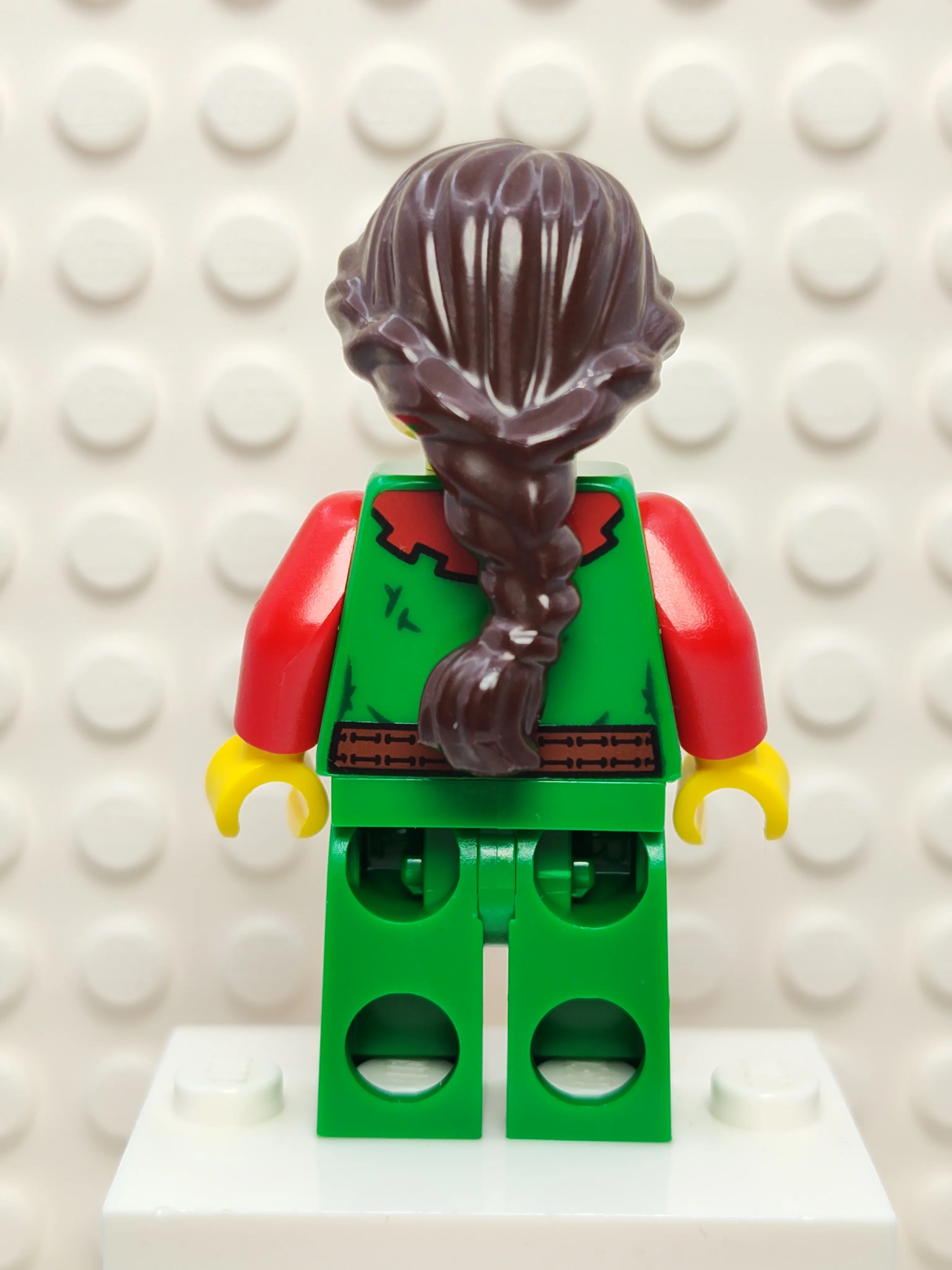 Forestwoman, cas558 - Image 3