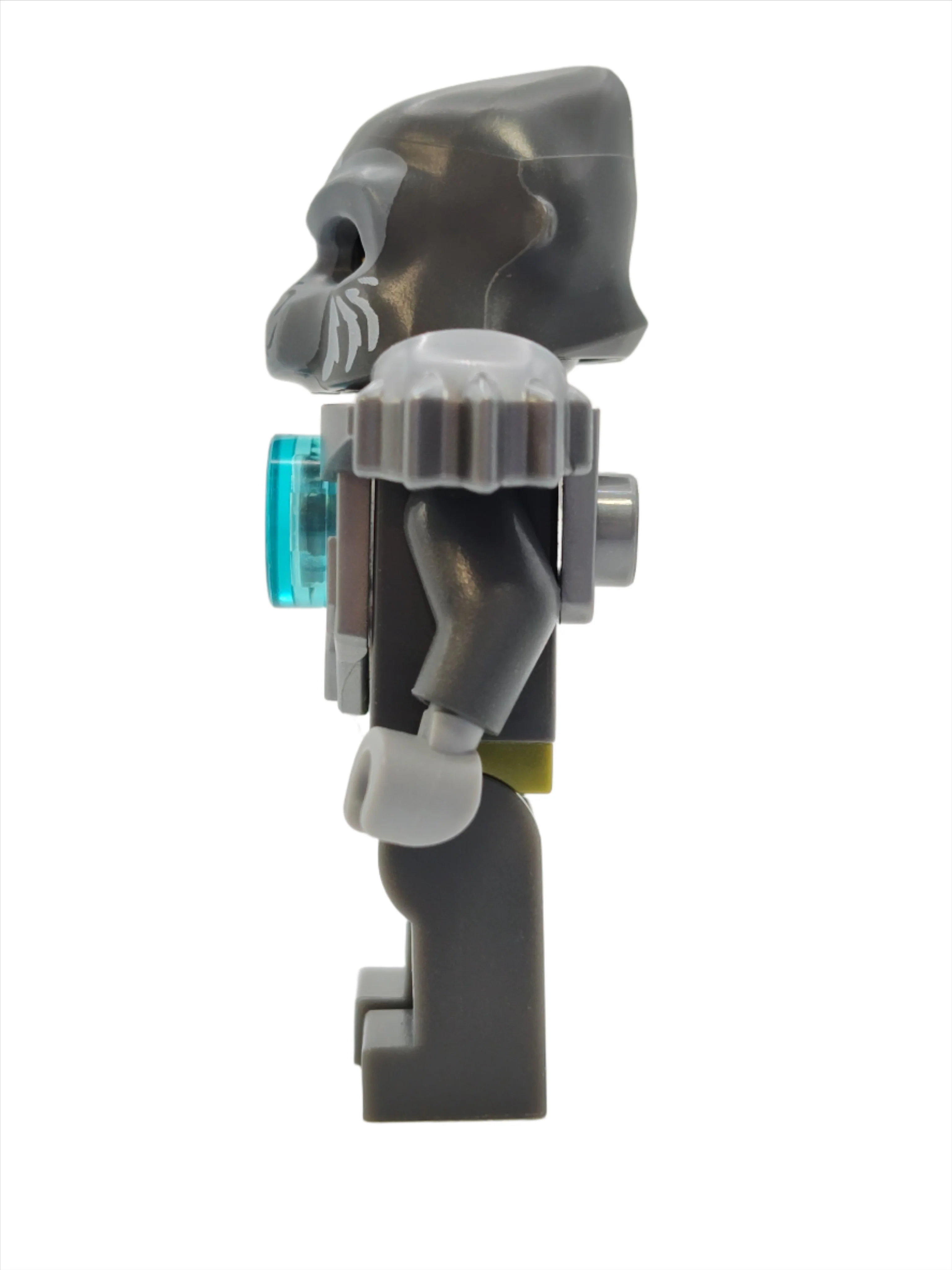 Grumlo - Flat Silver Heavy Armor, loc048 - Image 3