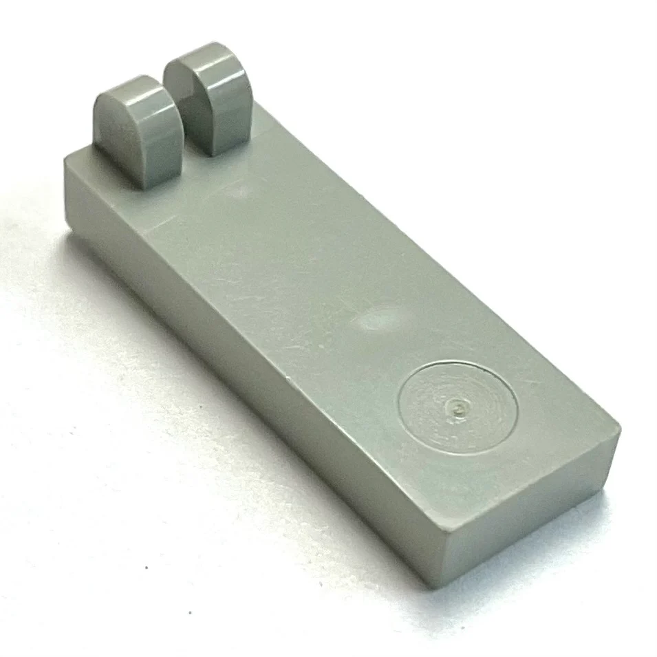 Hinge Tile 1 x 2 1/2 with 2 Fingers on Top, Part# 4531 - Image 2
