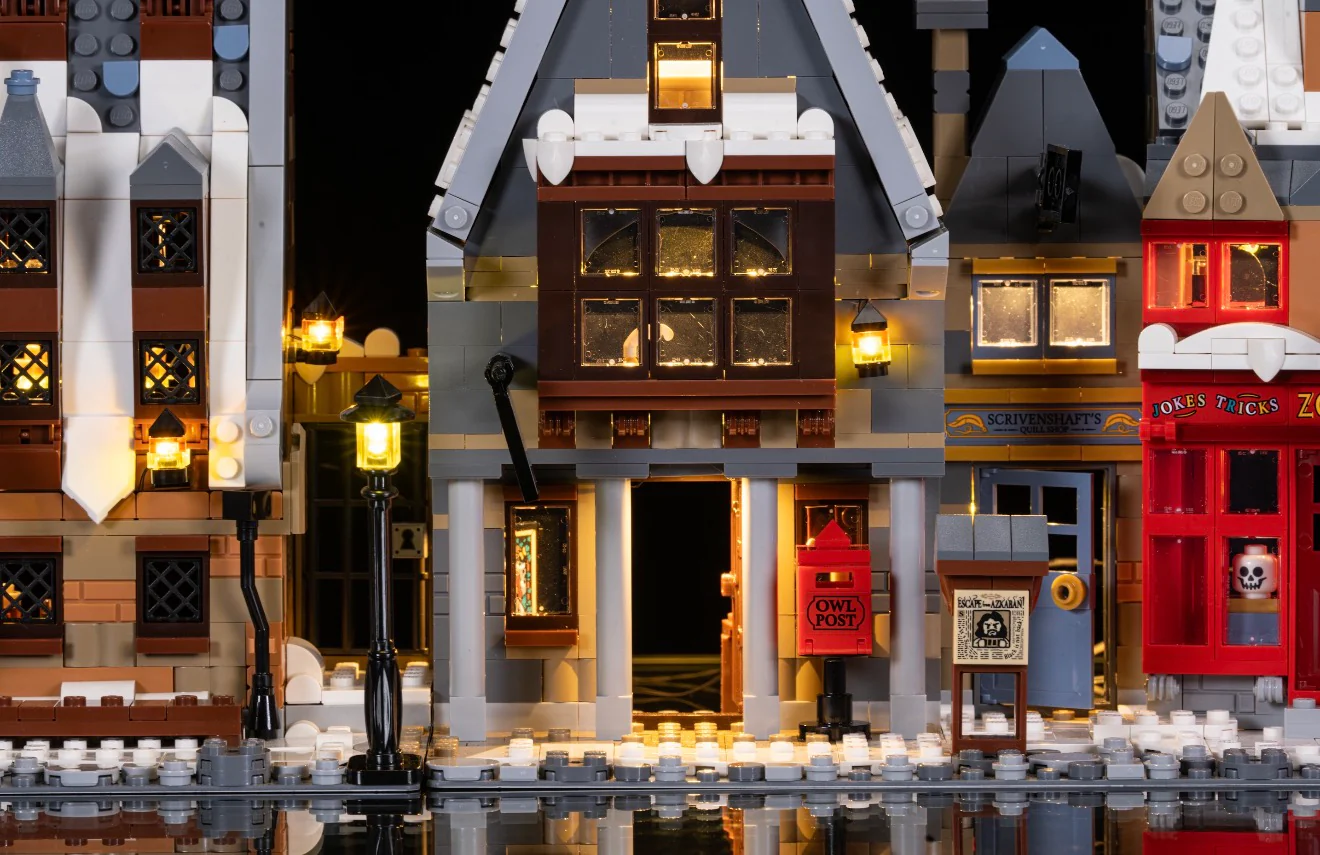Hogsmeade Village Collector's Edition 76457 Custom Lighting Kit for LEGO® Set - Image 8