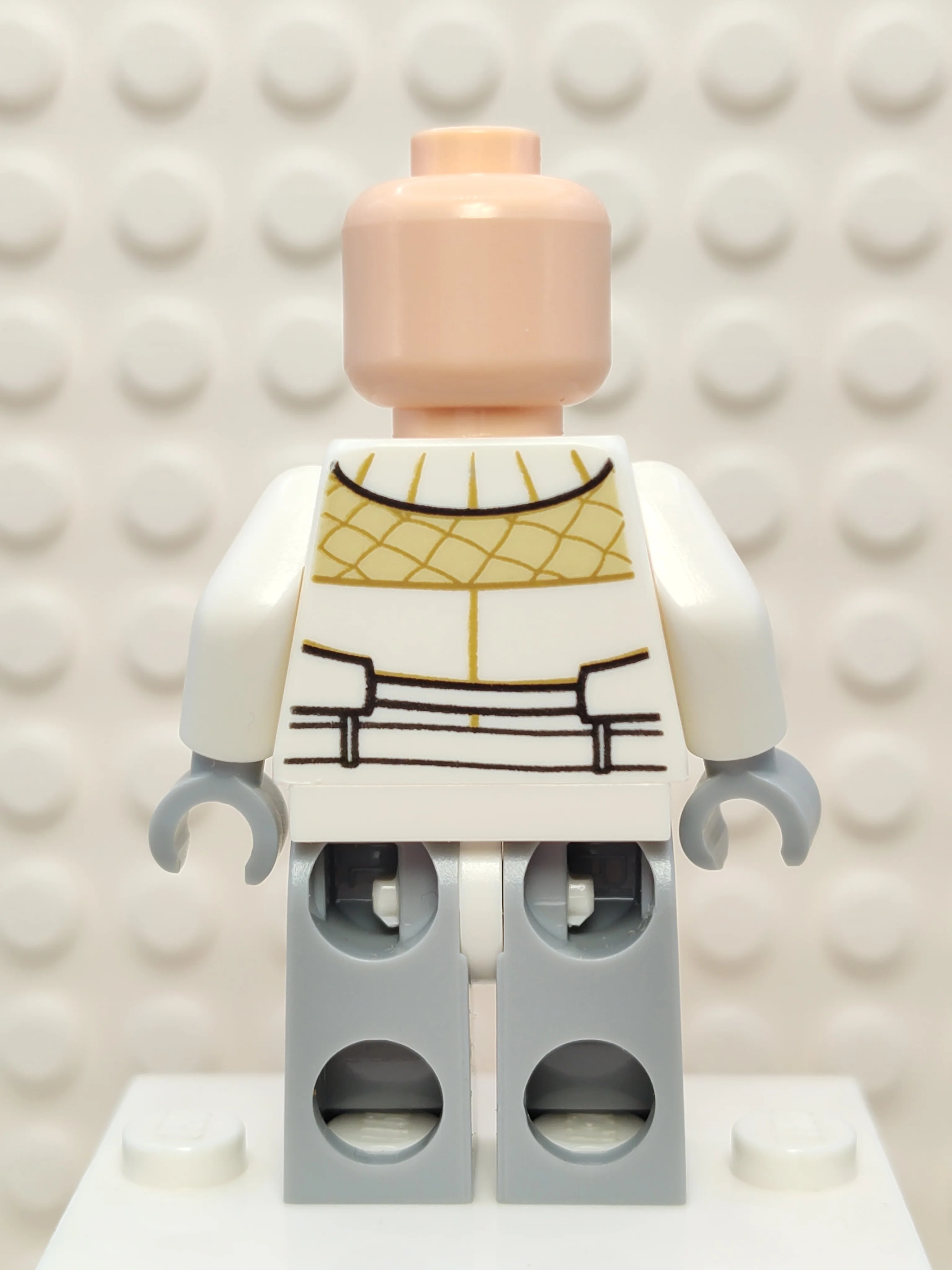 Hoth Rebel Trooper White Uniform (Frown), sw0708 - Image 4