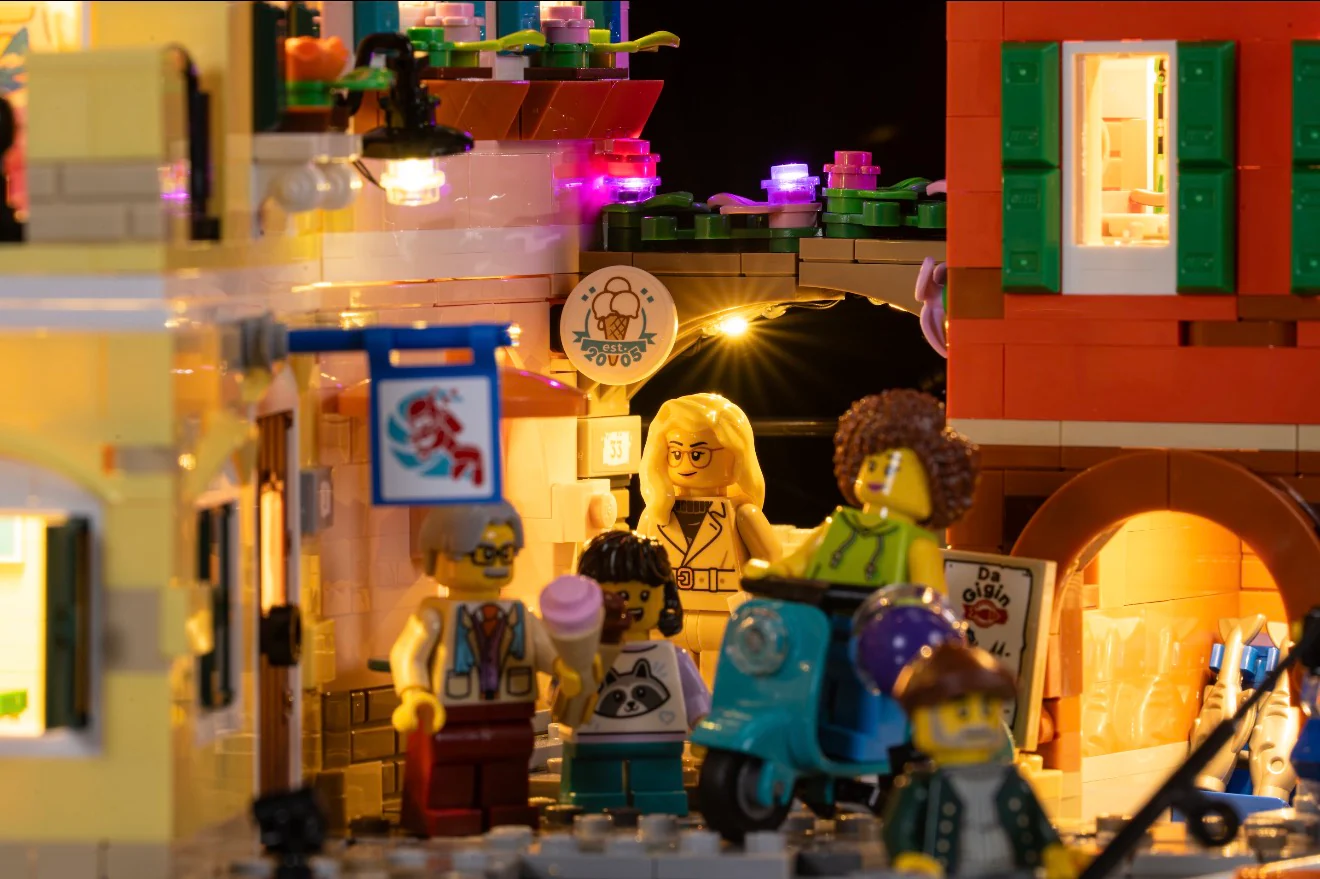 Italian Riviera 21359 Custom Lighting Kit for LEGO® Set - Image 6