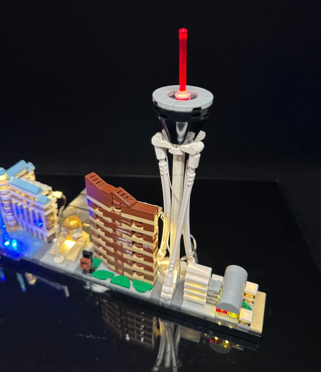 Las Vegas Skyline 21047 Custom Lighting Kit for LEGO® Set - Image 4