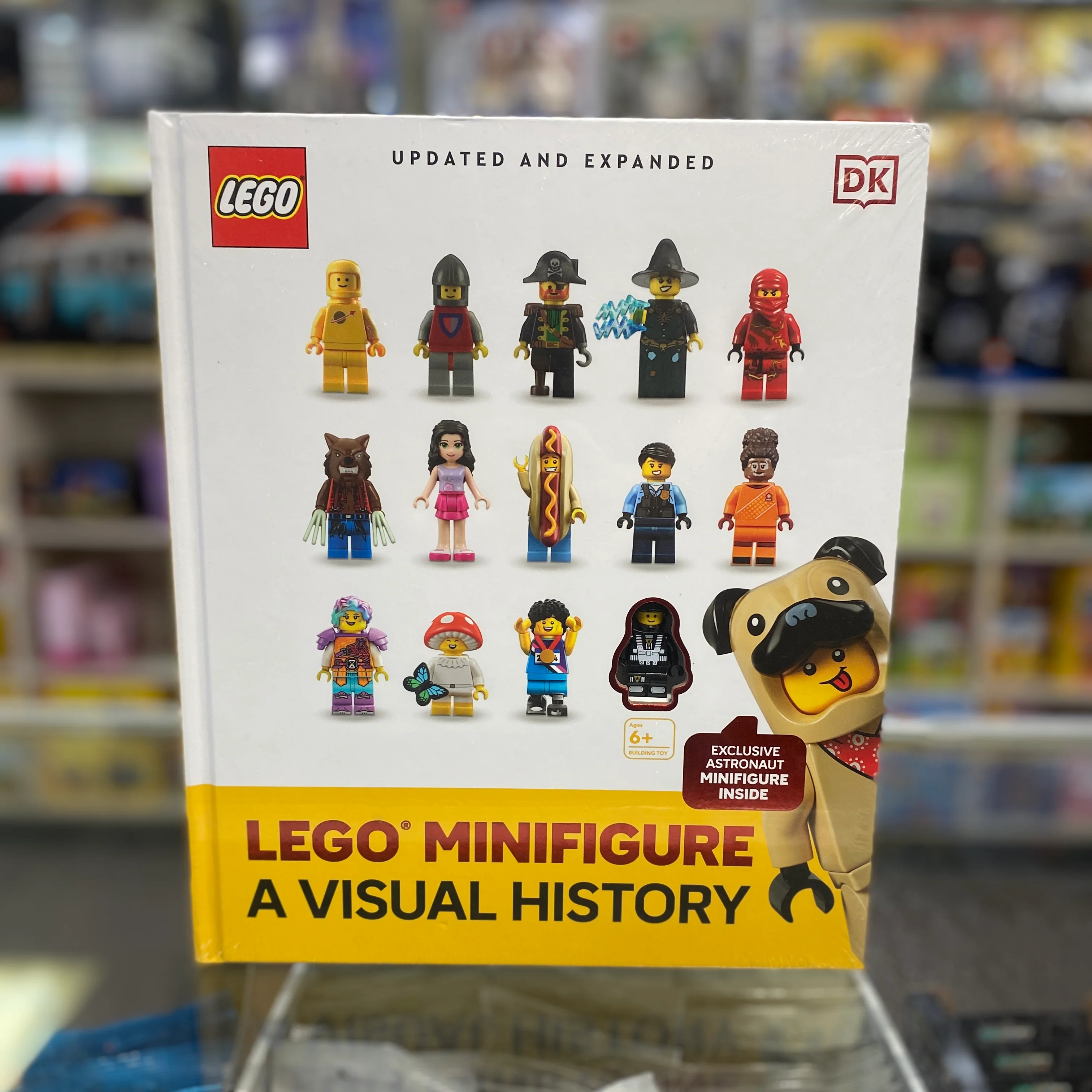 LEGO® Minifigure: A Visual History - Updated and Expanded (Hardcover), 9798217126040 - LEGO® Informational Book