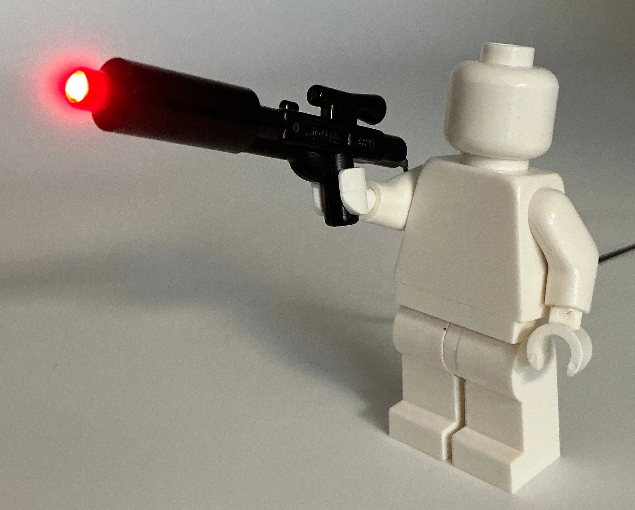Light-Up Flashing Medium Blaster w/ Extension, USB & DIY System, LW-40558