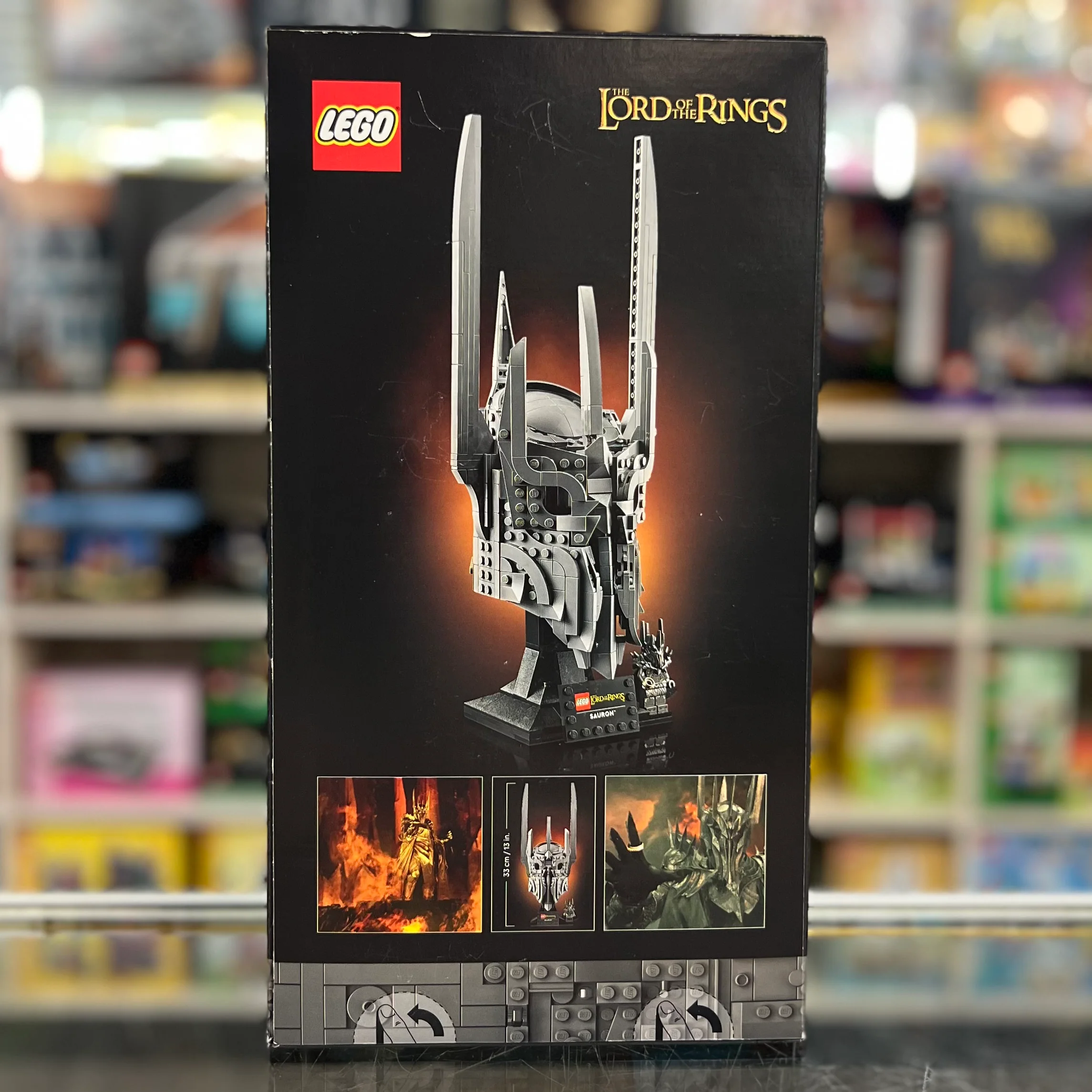 Lord of the Rings: Sauron's Helmet, 11373 - LEGO® Lord of the Rings Set - Image 2