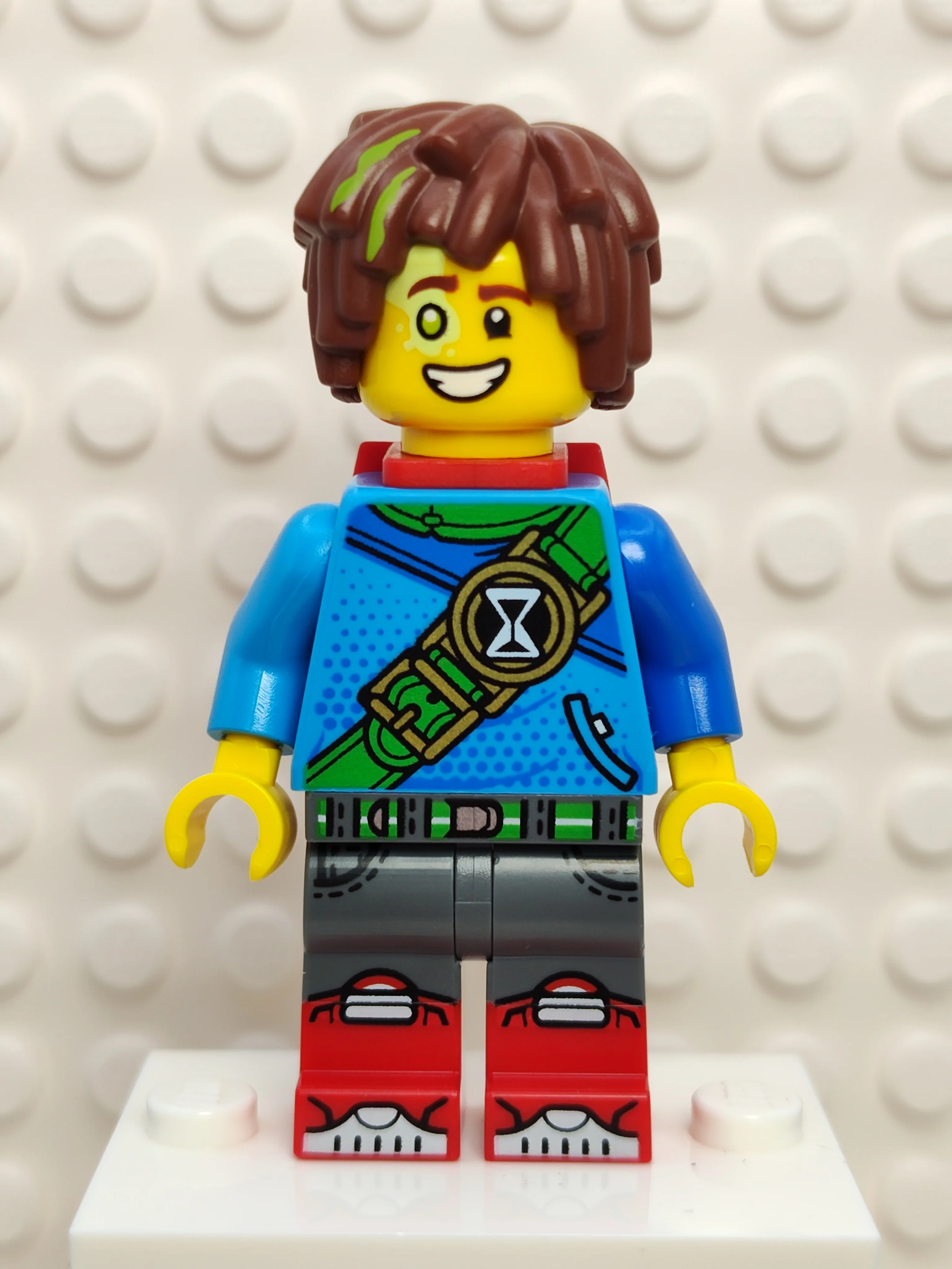 Mateo - Red Backpack, drm016 - LEGO® DREAMZzz Minifigure