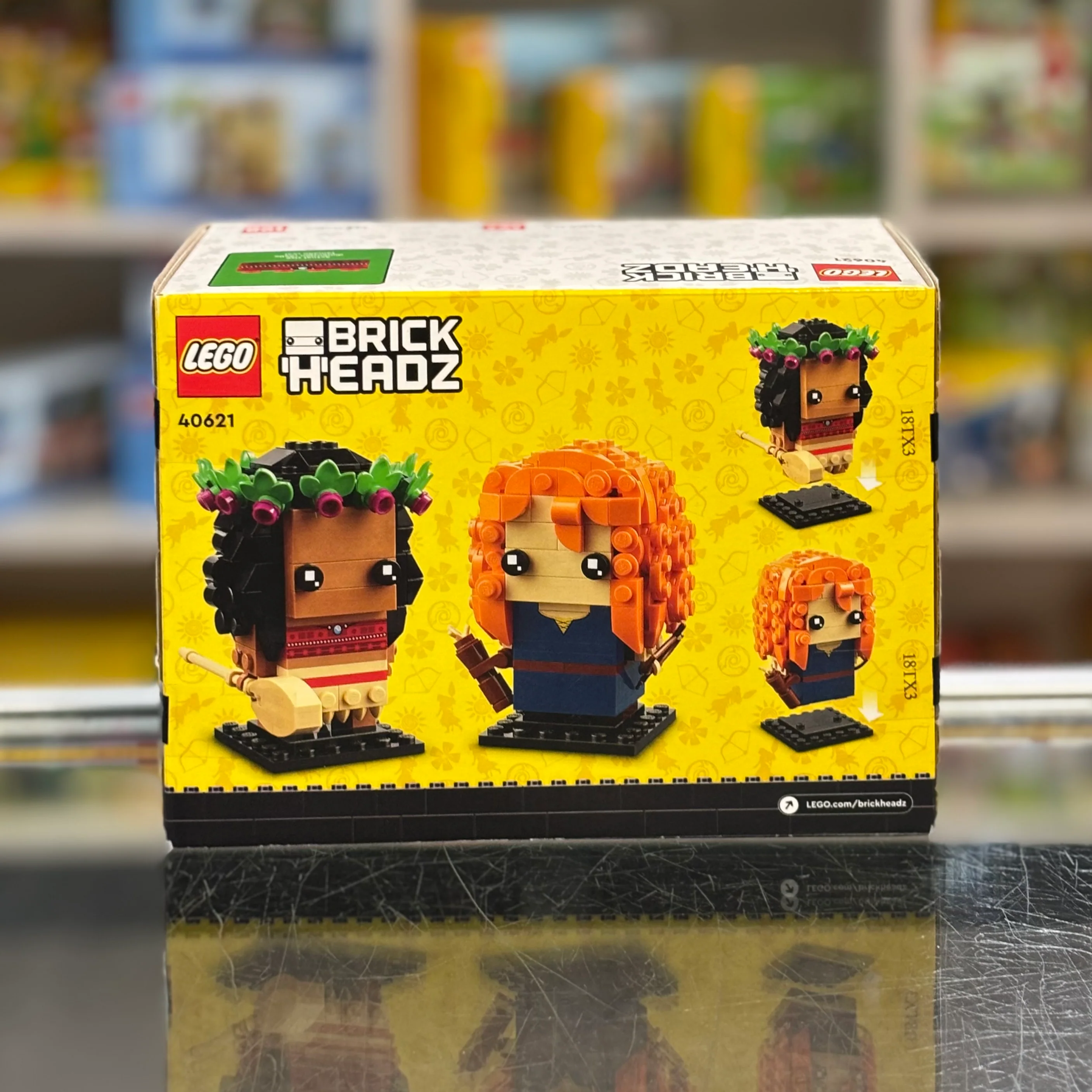 Moana & Merida, 40621 LEGO® Disney BrickHeadz Set - Image 2