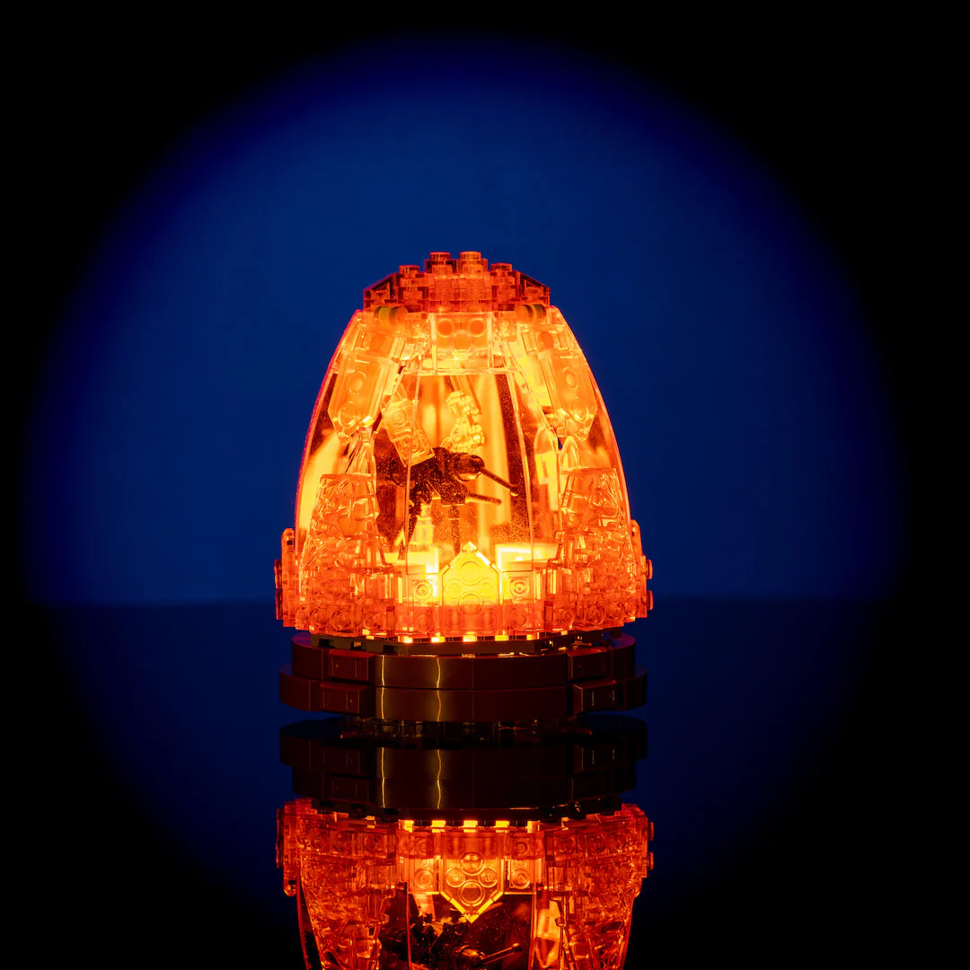 Mosquito in Amber with Light Kit - Image 4