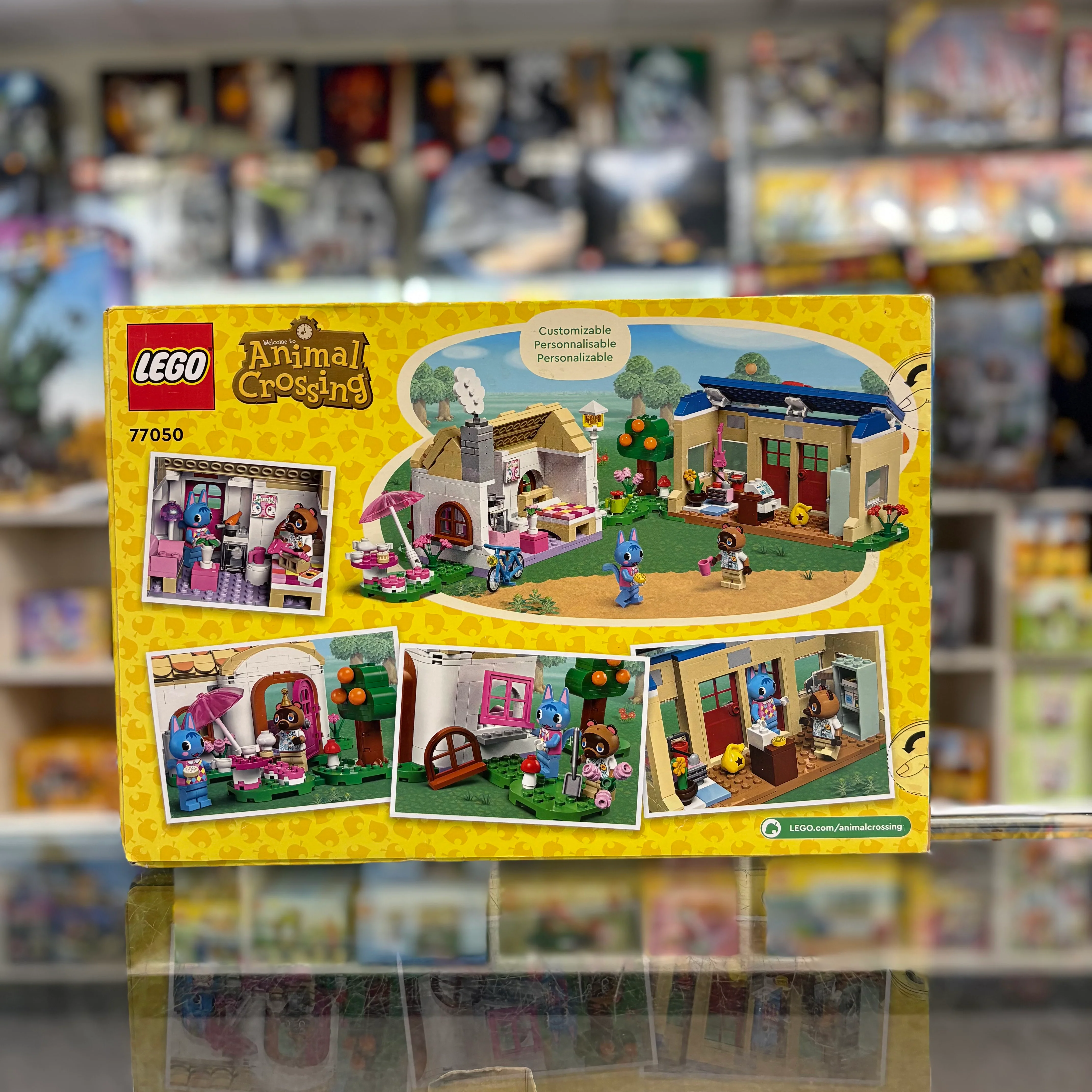 Nook's Cranny & Rosie's House, 77050 - LEGO® Animal Crossing Set - Image 2