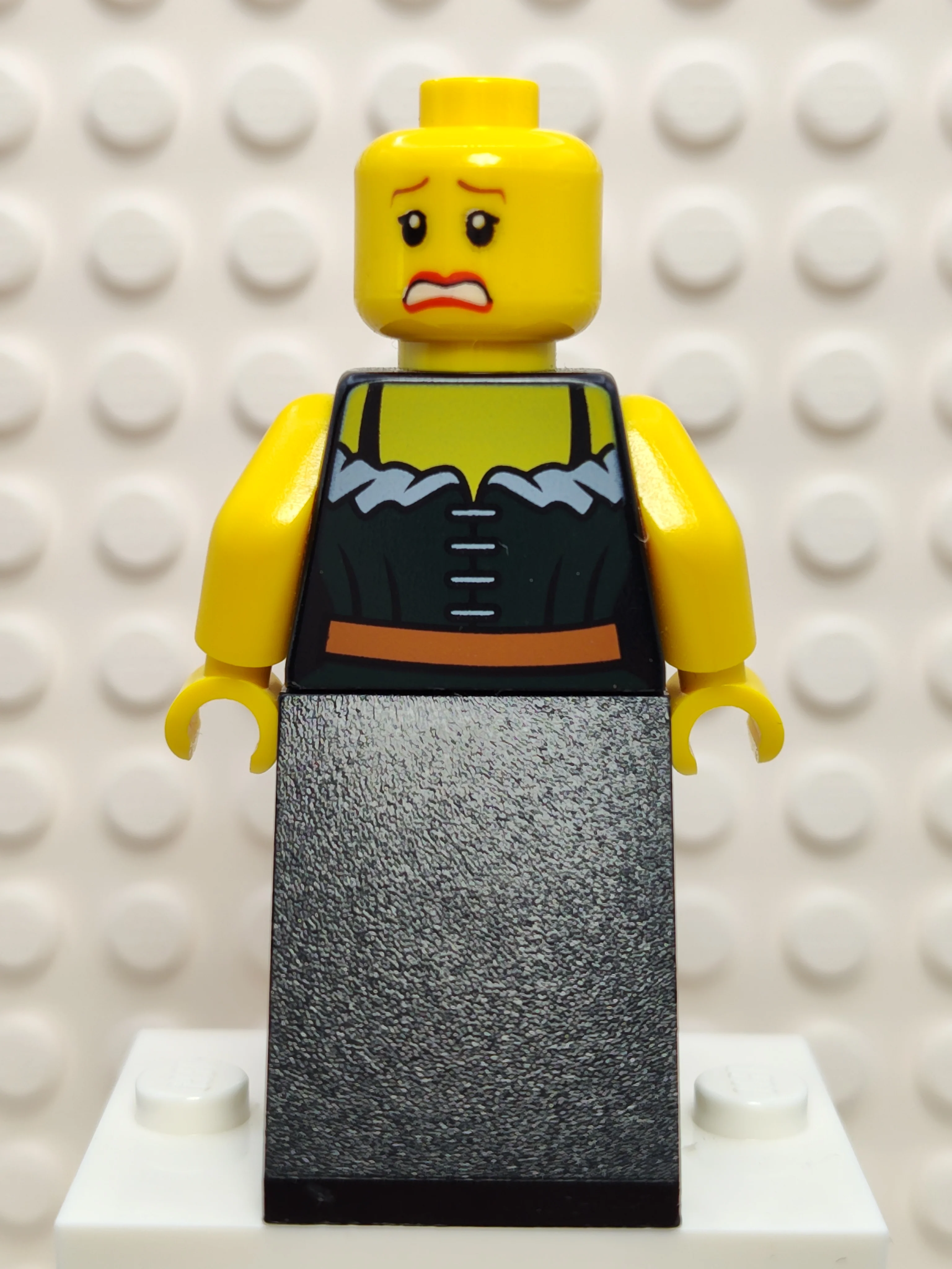 Peasant Female, cas412 - Image 4