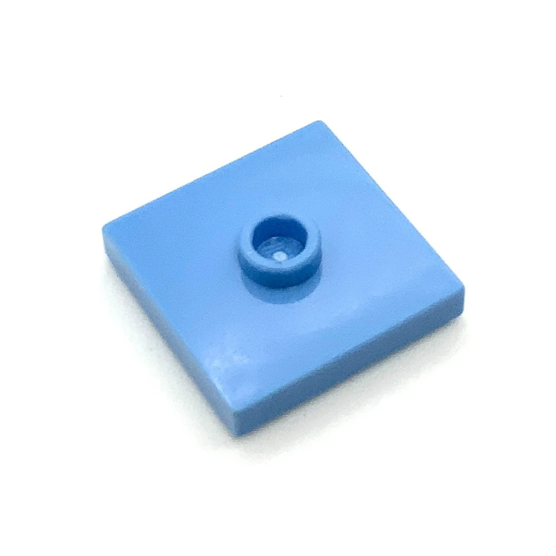 Plate, Modified 2x2 with Groove and 1 Stud in Center (Jumper), Part# 87580 - Image 13