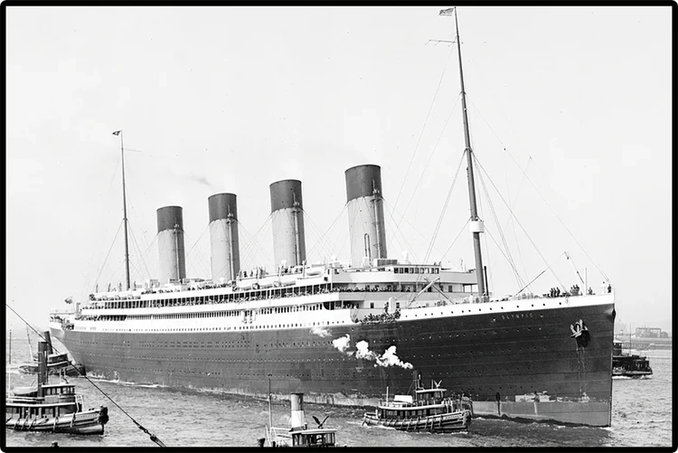 R.M.S. Olympic Ocean Liner: Cobi Set #1687 - Image 7