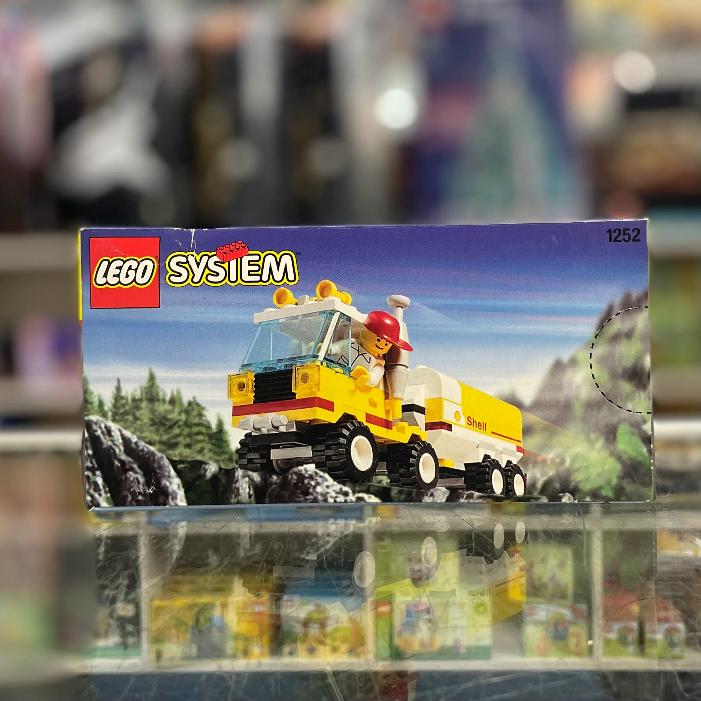 Shell Tanker, 1252 - LEGO® Town - Image 2