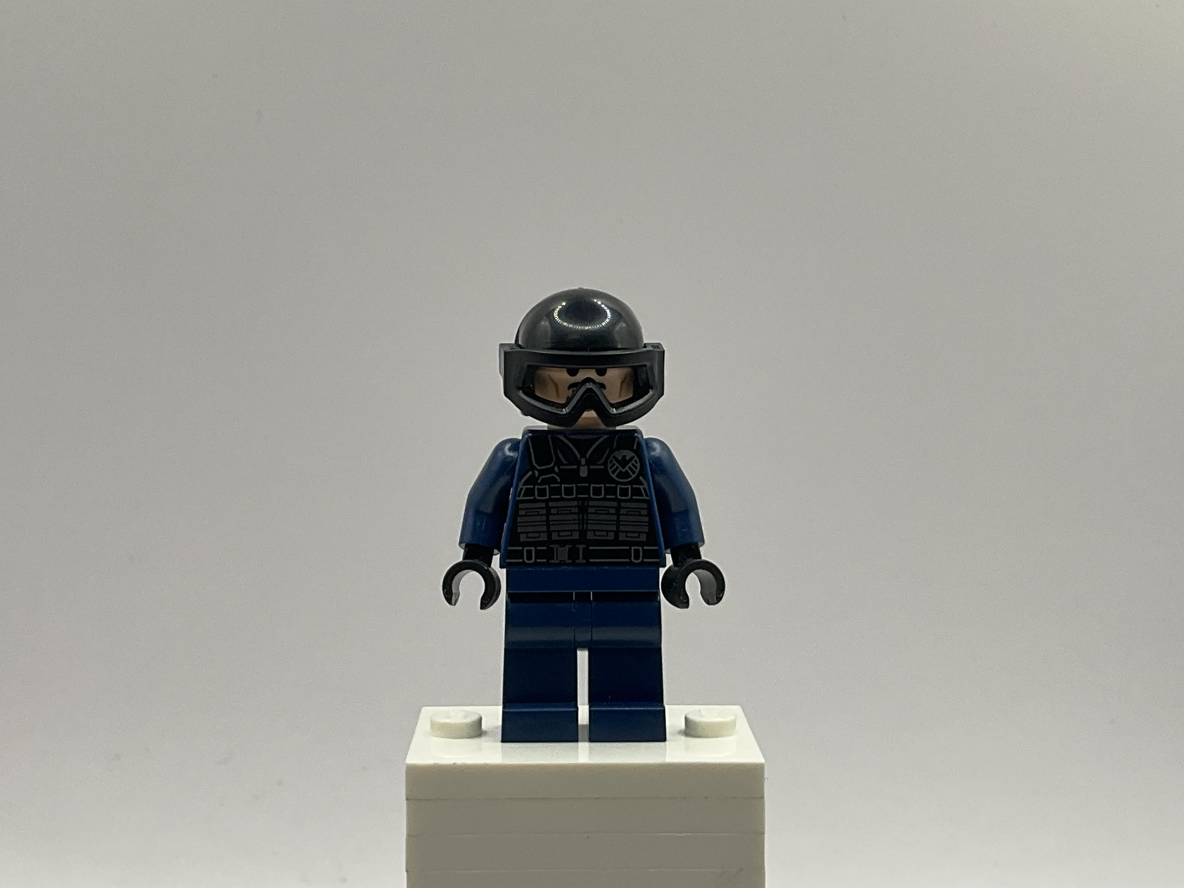 SHIELD Agent - Tony Stark, Tactical Vest, Black Helmet and Goggles, sh0919 - Image 2
