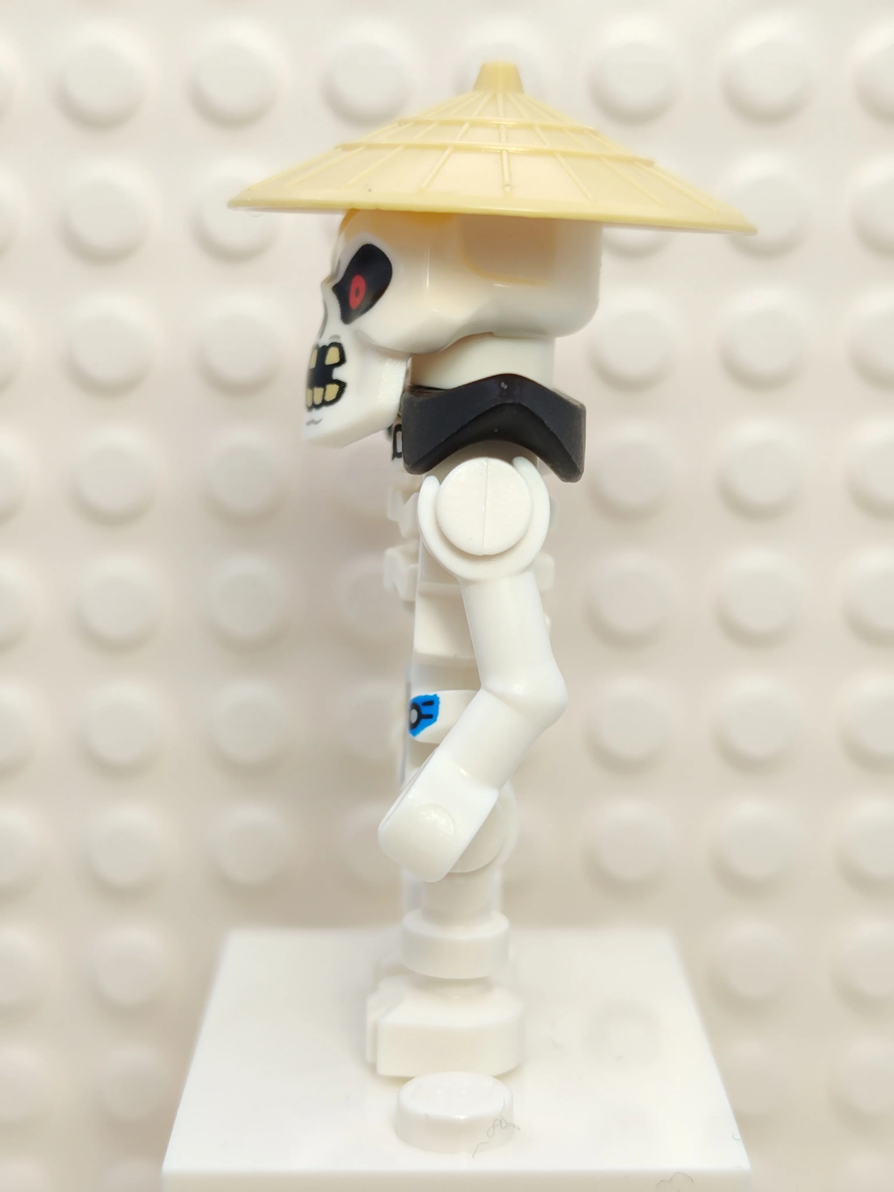 Wyplash Skulkin - Hat, njo0642 - LEGO® Ninjago Minifigure - Image 2