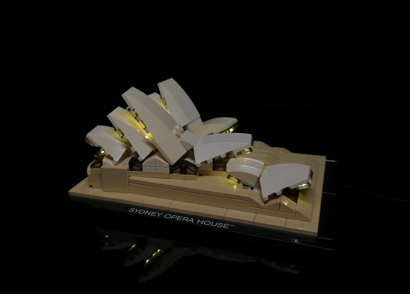 Sydney Opera House 21012 Custom Lighting Kit for LEGO® Set - Image 2