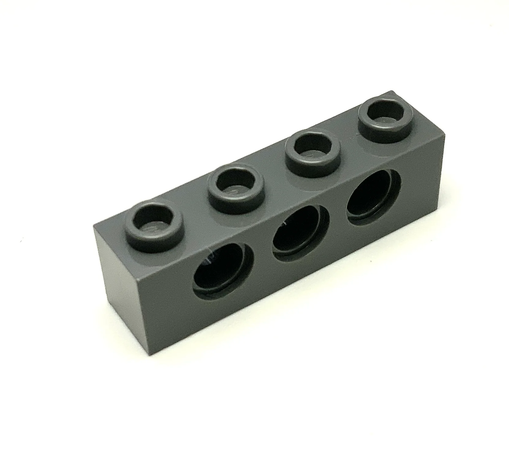 Technic, Brick 1x4 with Holes, Part# 3701 - Image 5