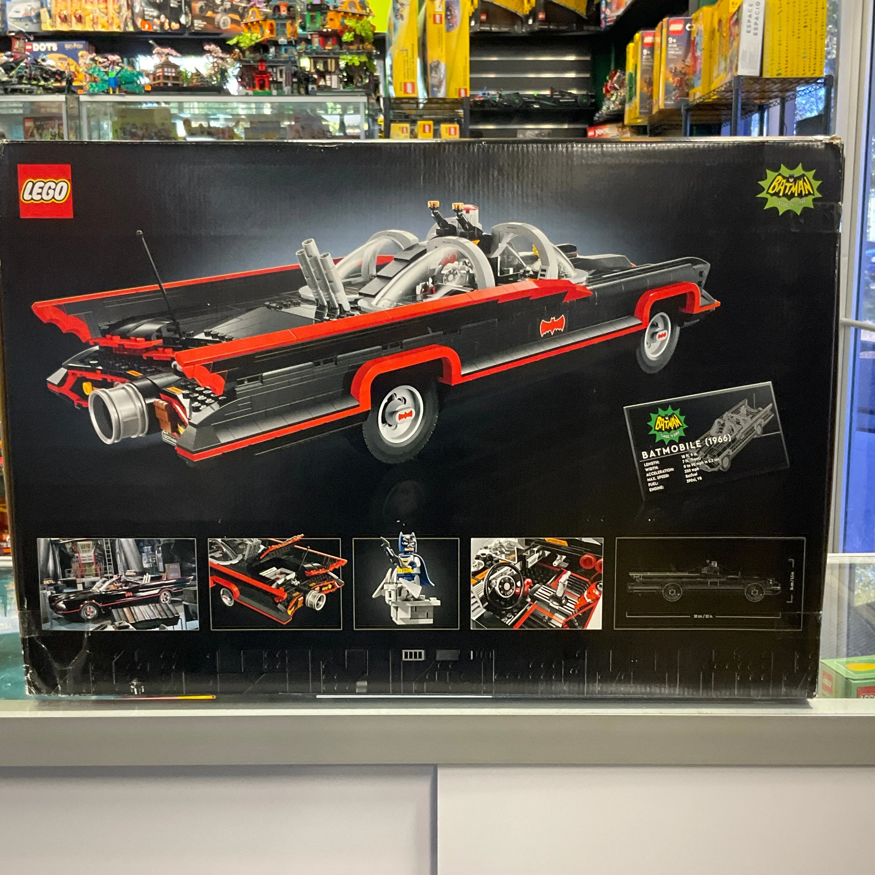 The Classic TV Series Batmobile, 76328 - LEGO® Batman Set - Image 2