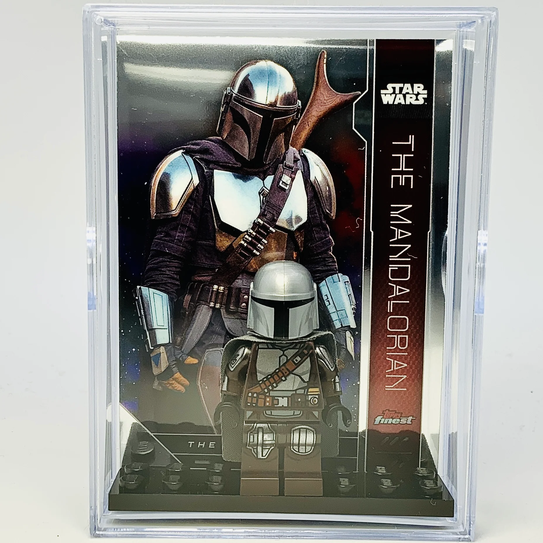 The Mandalorian with Trading Card & Collector’s Case