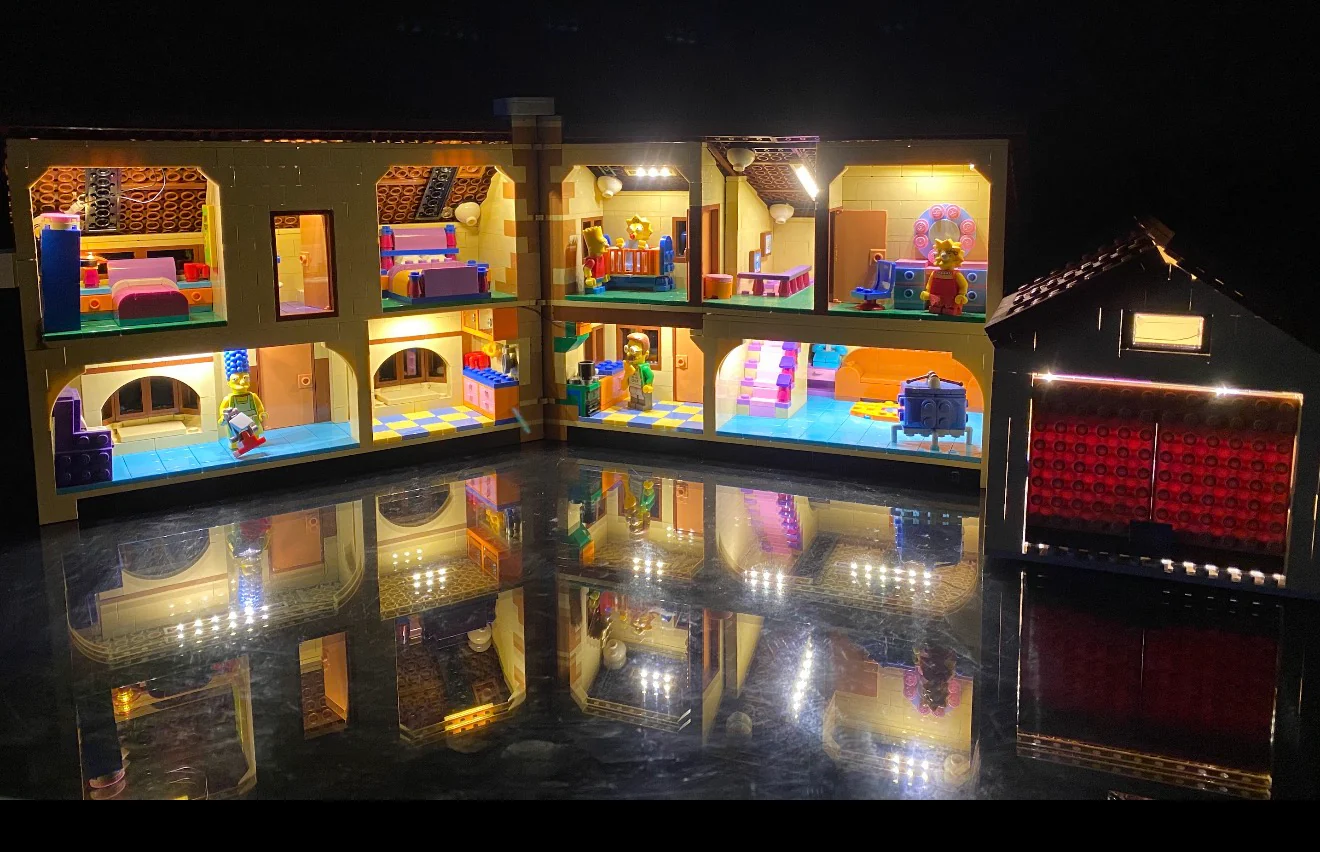 The Simpsons House 71006 Custom Lighting Kit for LEGO® Set - Image 7