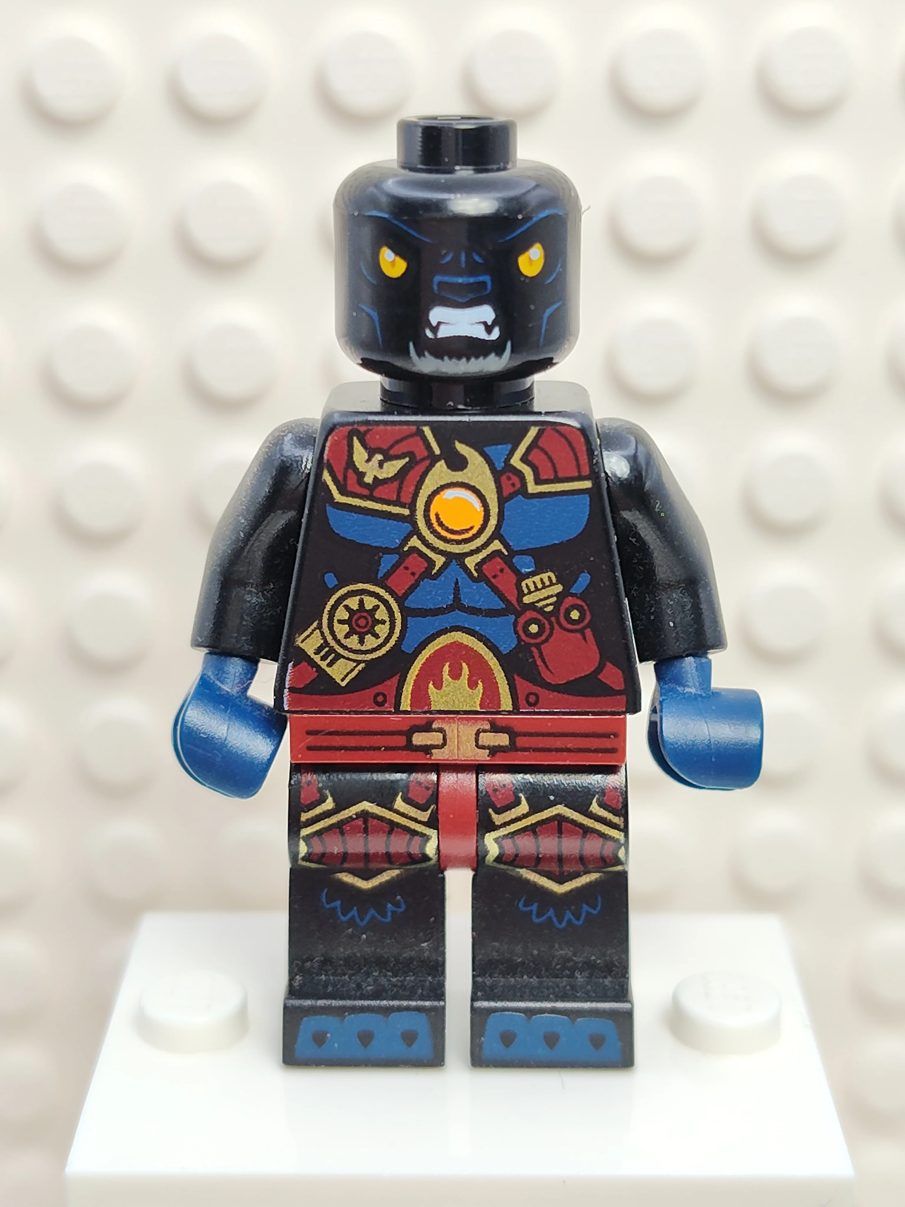 Tormak - Black Outfit, loc133 - Image 5