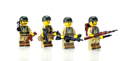 U.S. WW2 Army Soldiers Complete Squad Minifigures - Image 3