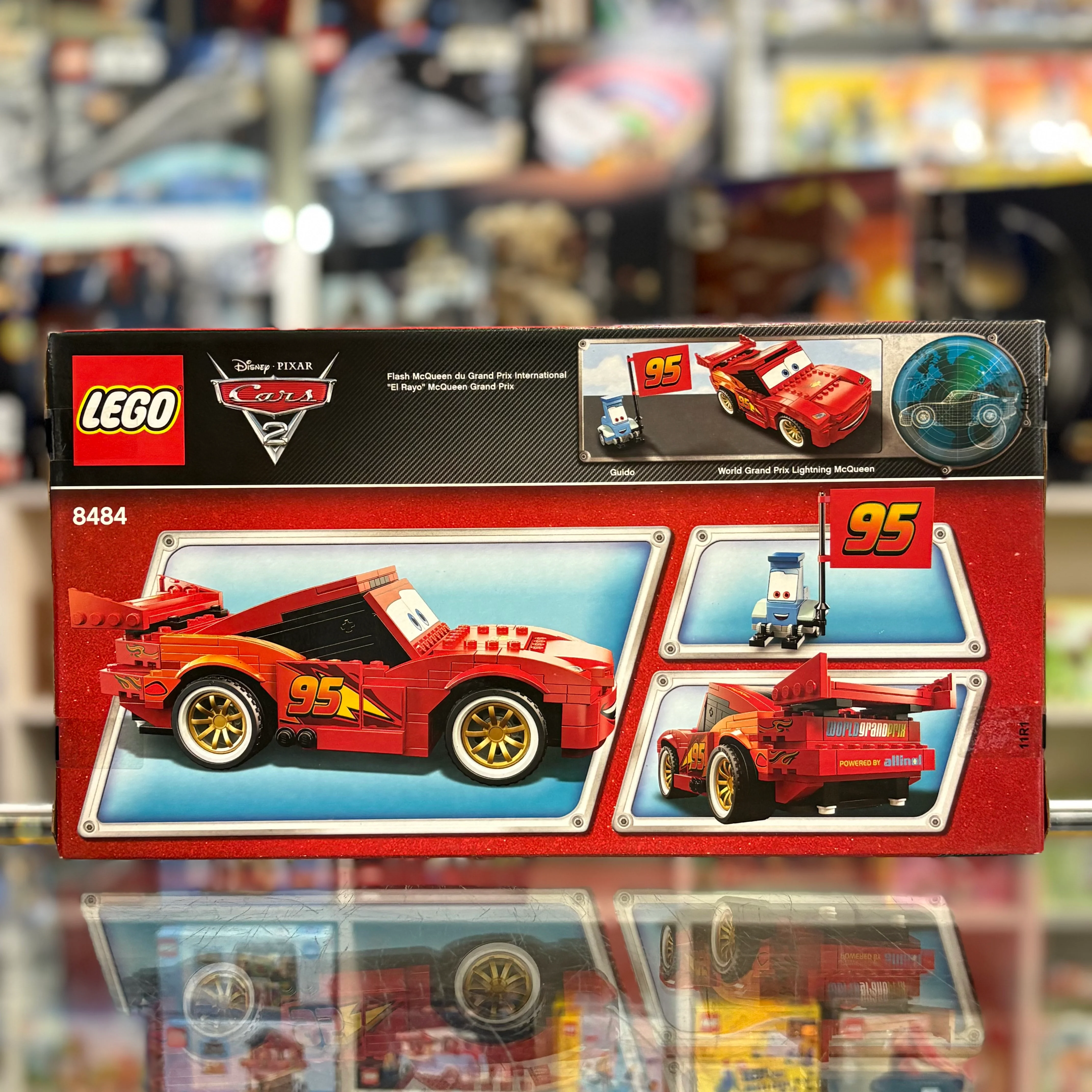 Ultimate Build Lightning McQueen, 8484 - Image 2