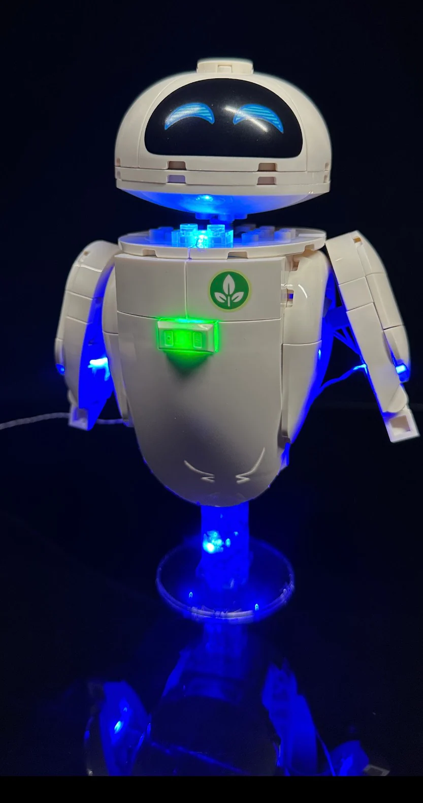 Wall-E and Eve 43279 Custom Lighting Kit for LEGO® Set - Image 2