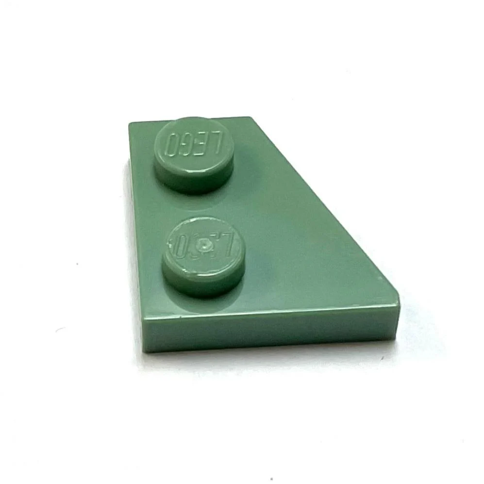 Wedge, Plate 2x2 Right, Part# 24307 - Image 6