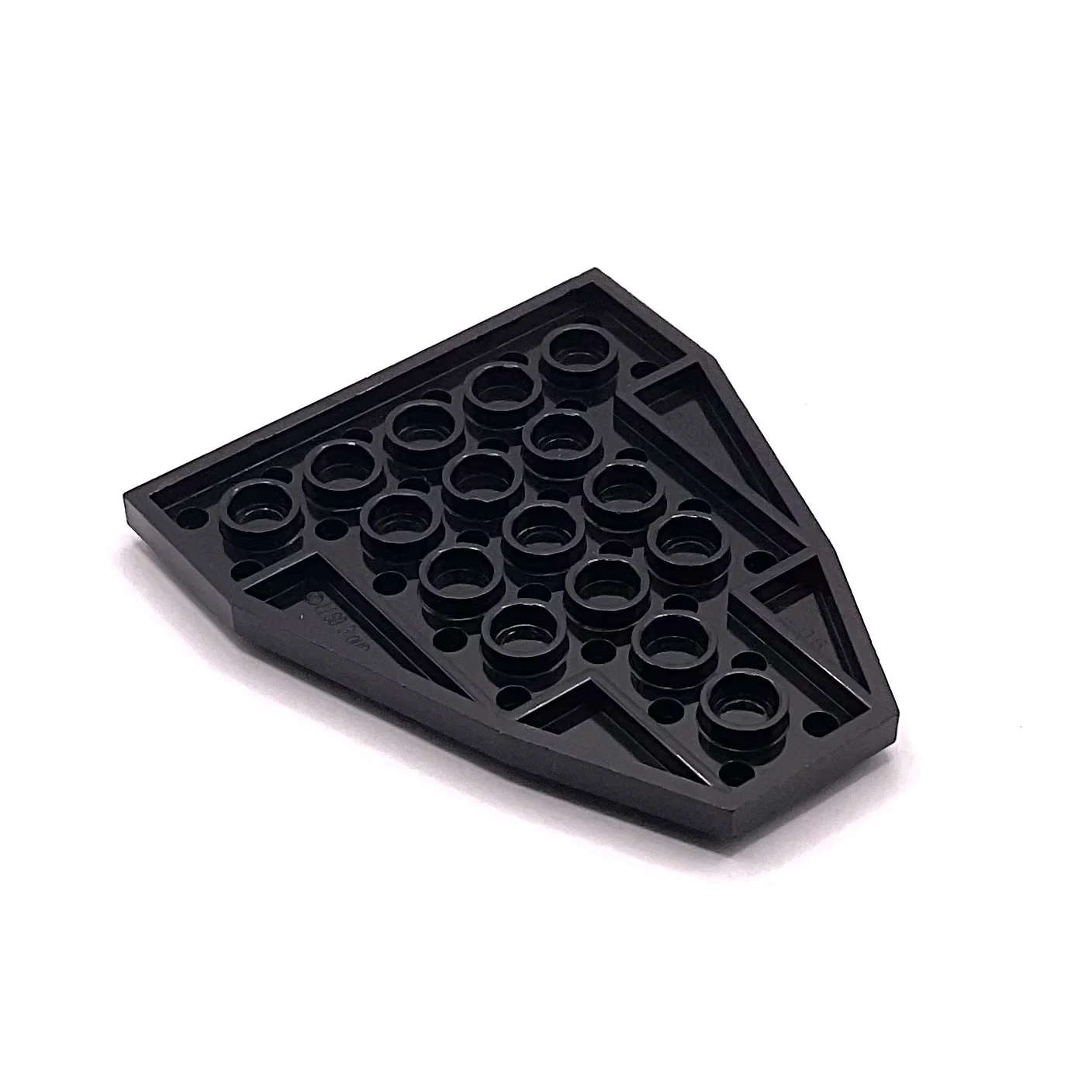 Wedge, Plate 7 x 6 without Stud Notches (Boat Bow Plate), Part# 2625 - Image 2